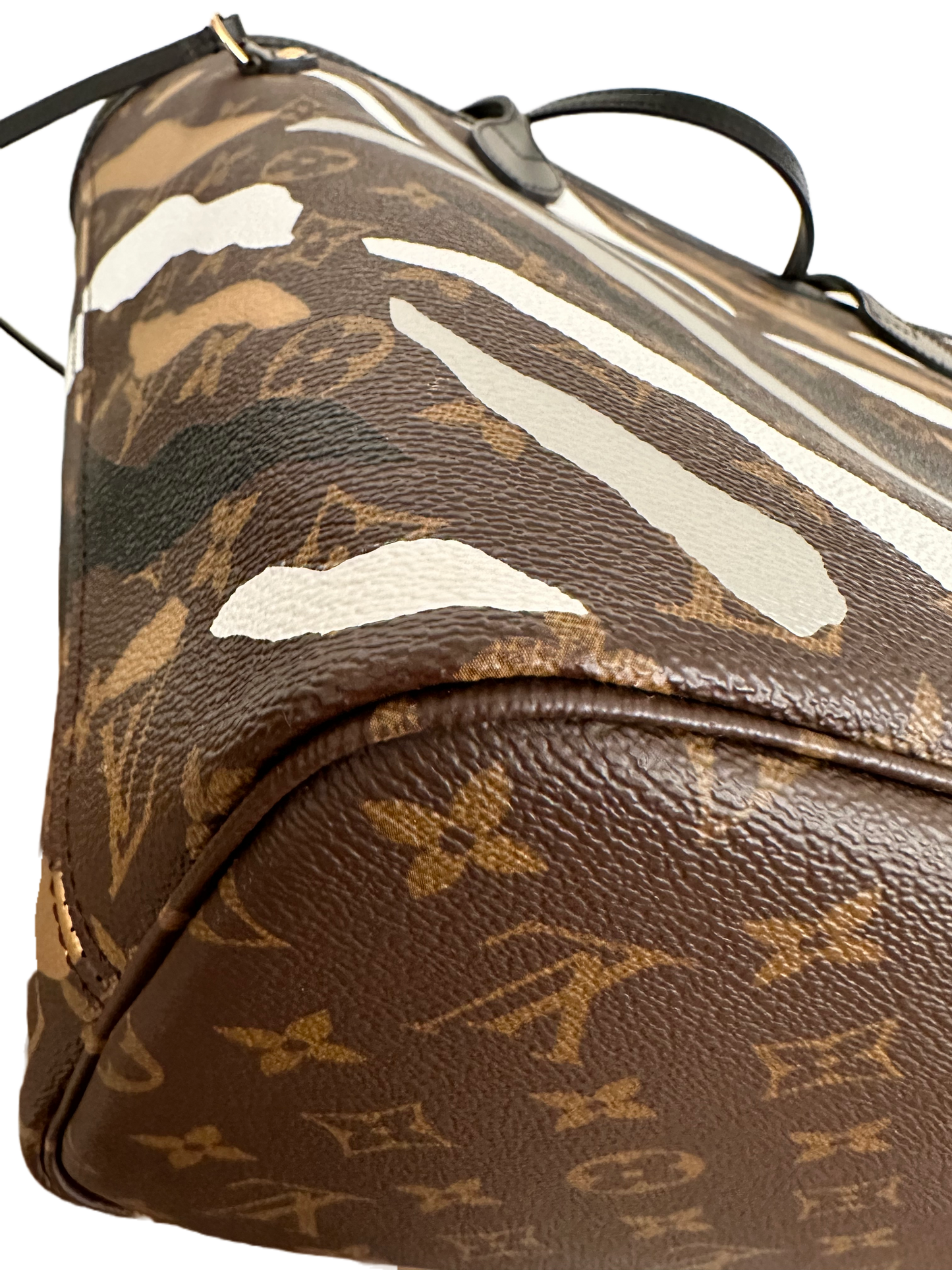 Louis Vuitton x LOL Monogram Neverfull MM Gold Silver
