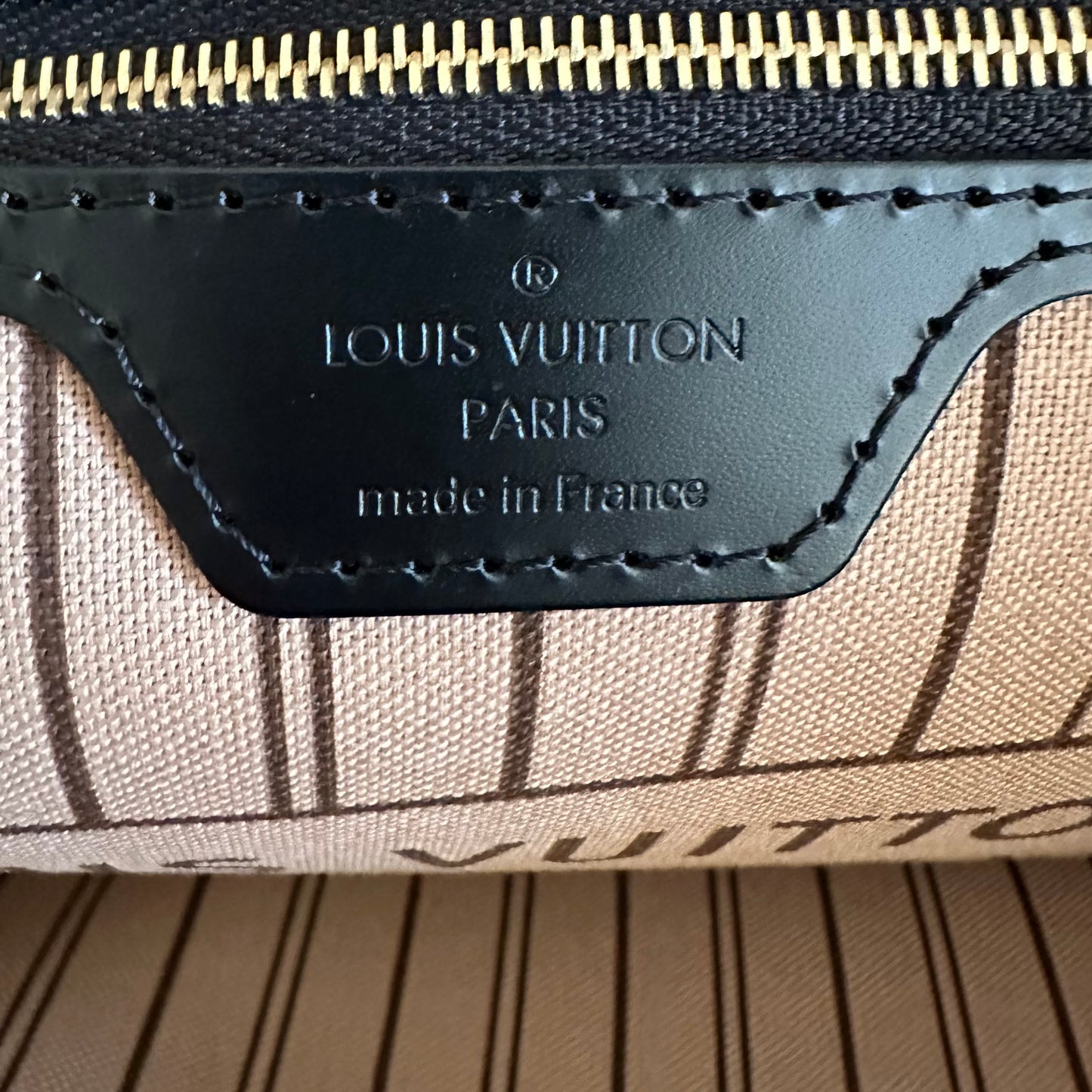 Louis Vuitton x LOL Monogram Neverfull MM Gold Silver