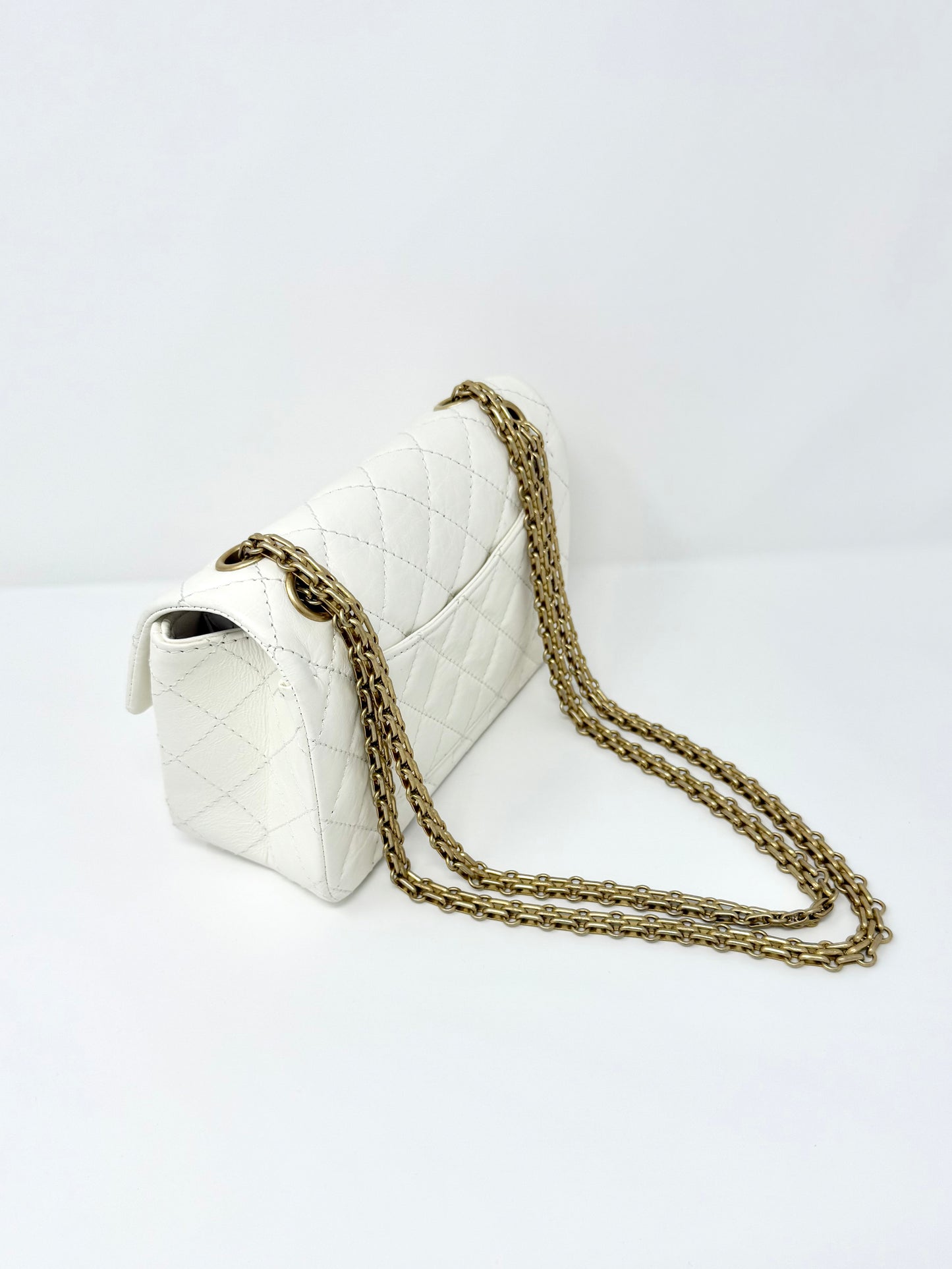 CHANEL Mini 2.55 Reissue Classic Flap White