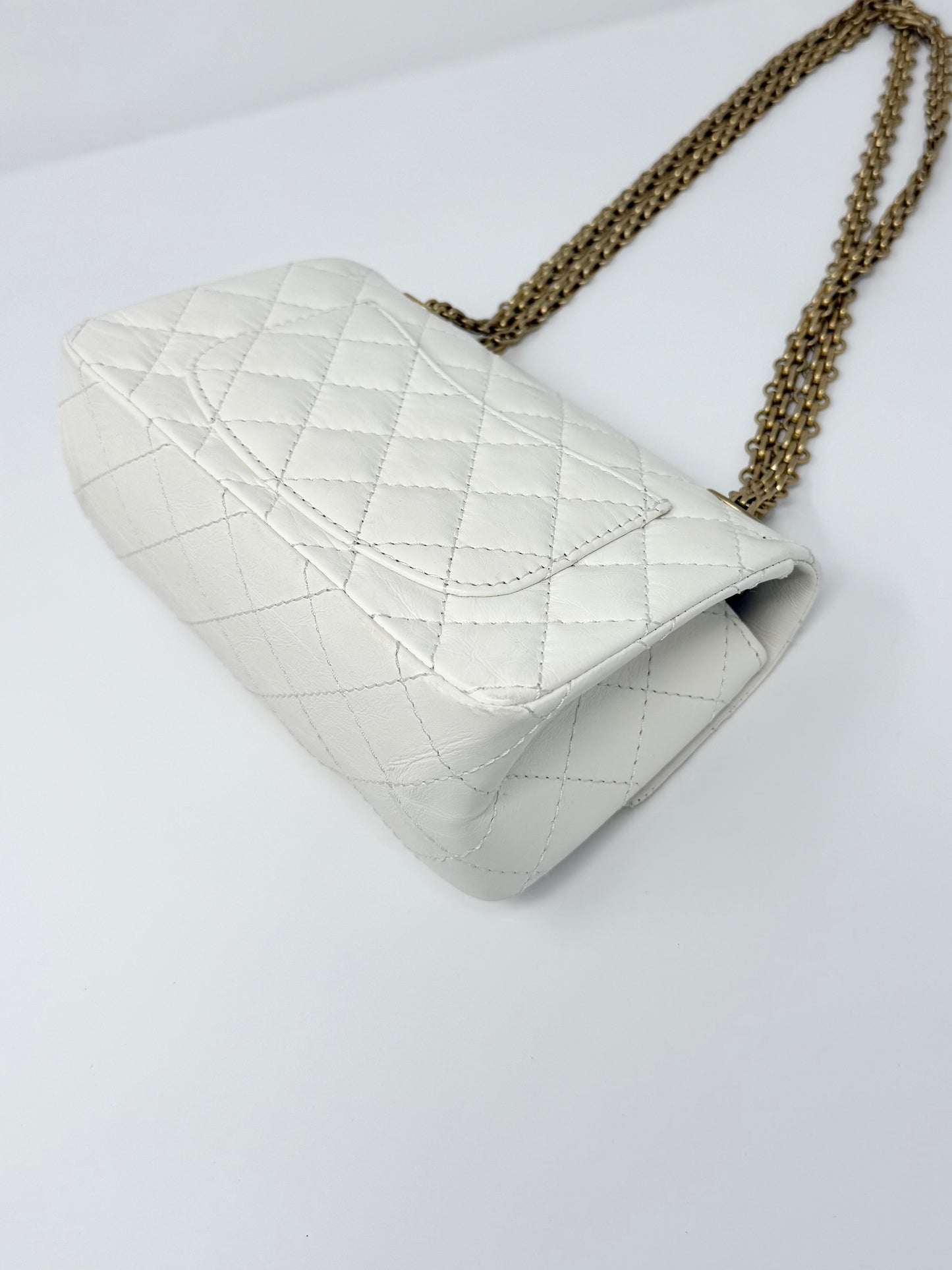 CHANEL Mini 2.55 Reissue Classic Flap White