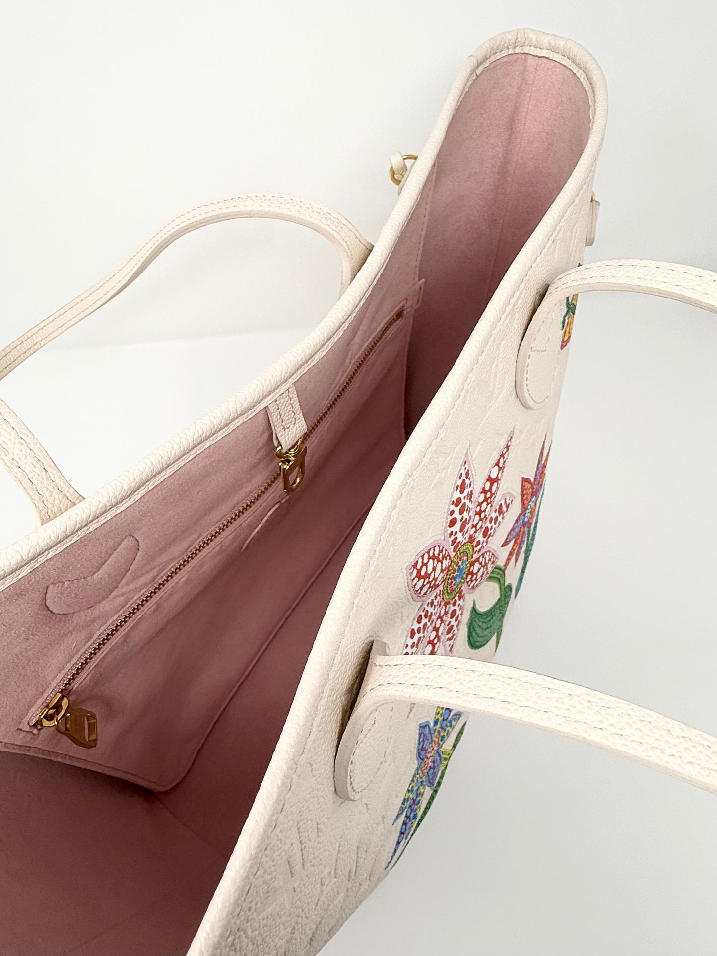 Louis Vuitton Yayoi Kusama Neverfull Empreinte Infinity Dots Flowers Butterflies