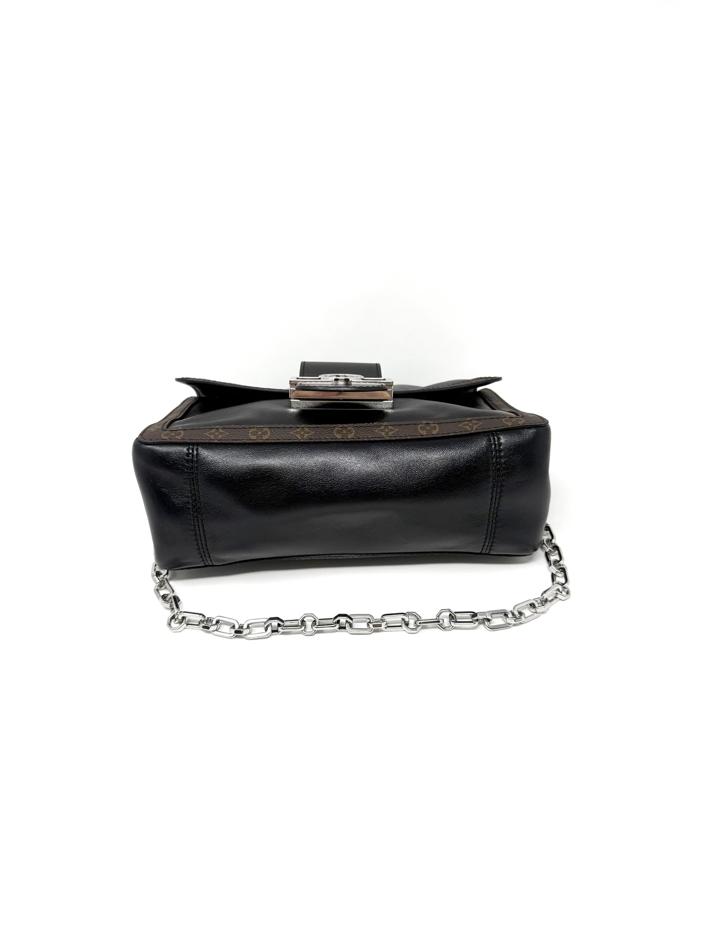 Louis Vuitton Dauphine Soft Vibe MM Black Silver