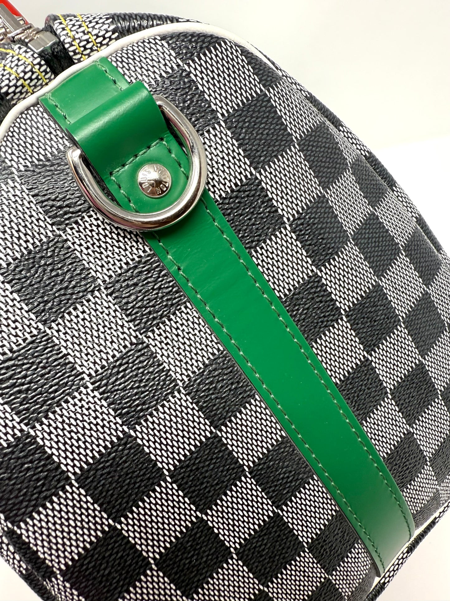 Louis Vuitton Damier Noir Speedy Bandouliere 30 Nicolas Ghesquiere