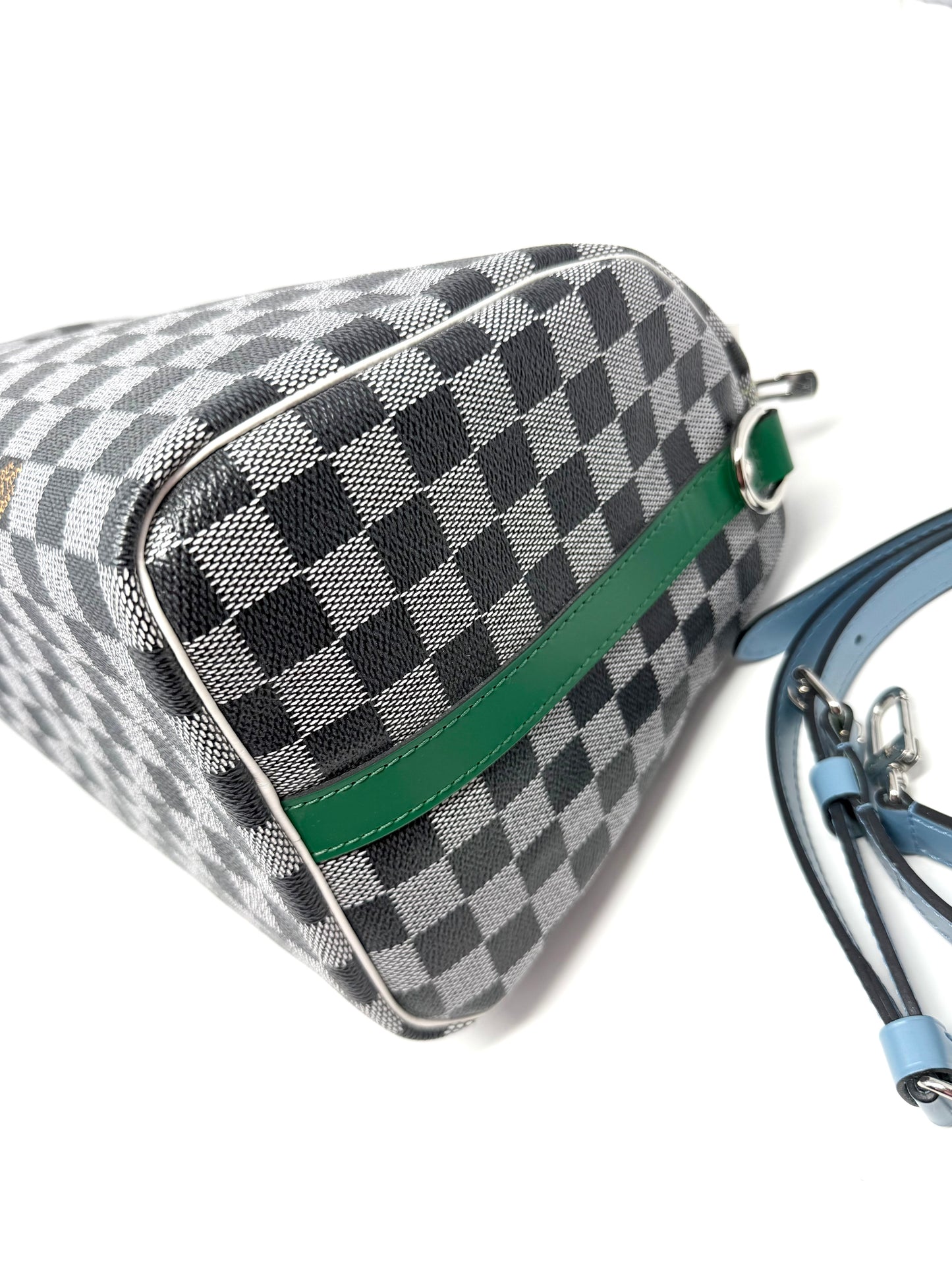 Louis Vuitton Damier Noir Speedy Bandouliere 30 Nicolas Ghesquiere