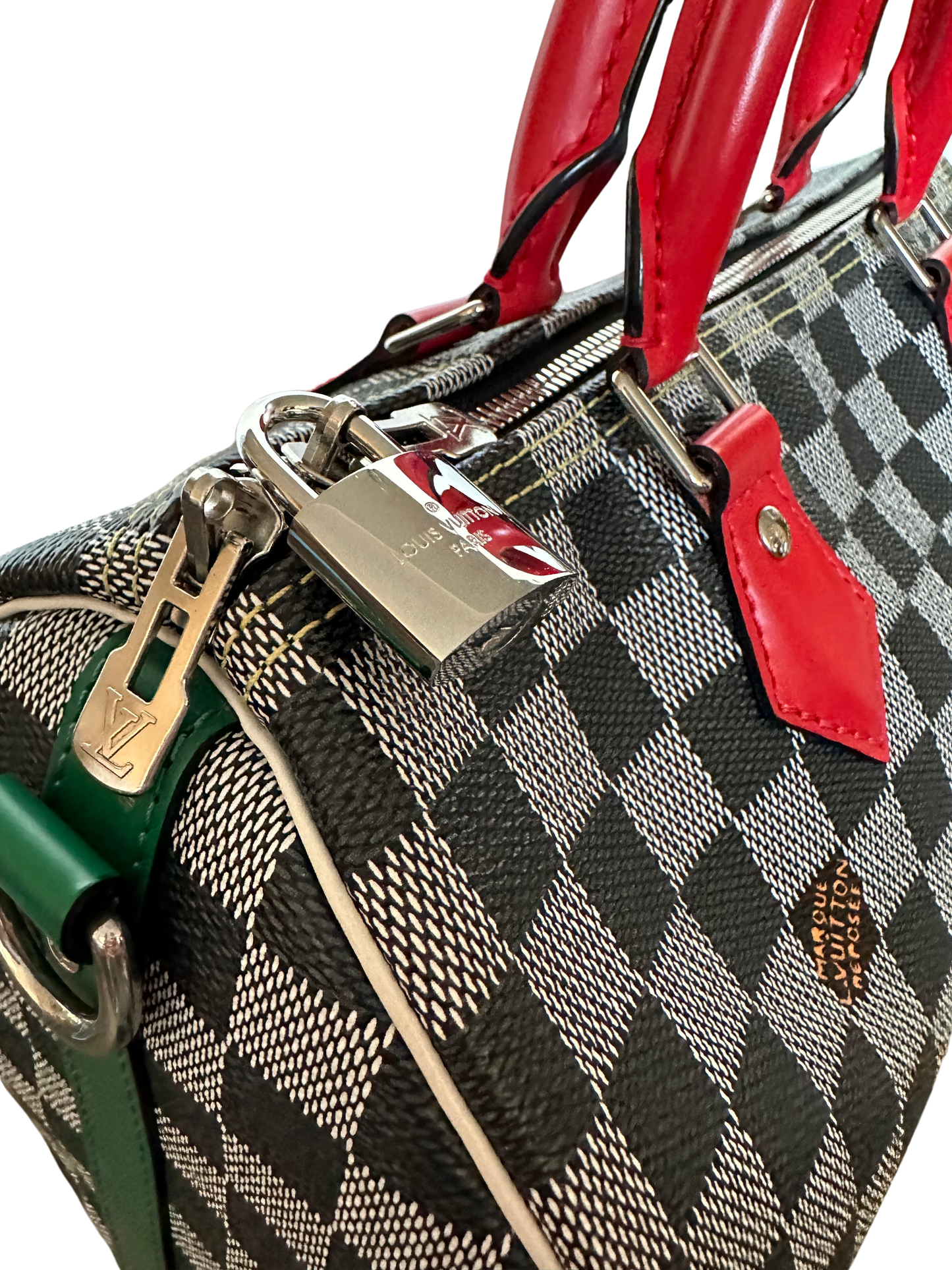 Louis Vuitton Damier Noir Speedy Bandouliere 30 Nicolas Ghesquiere