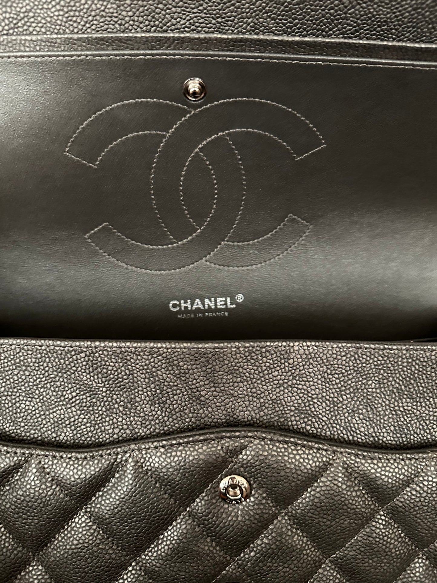 Chanel Metallic Quilted Jumbo Classic Double Flap Iridescent Caviar Silver