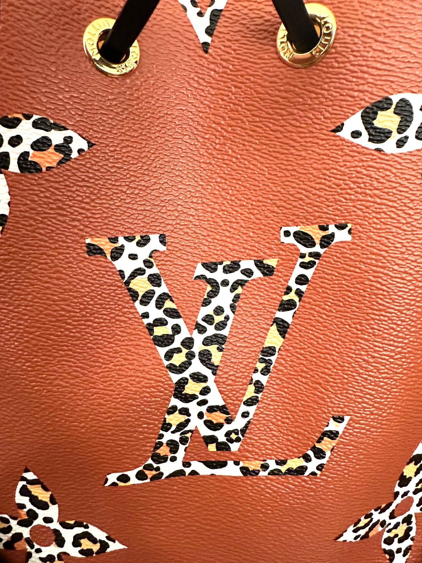 Louis Vuitton Jungle Monogram Giant NeoNoe MM Bucket Bag