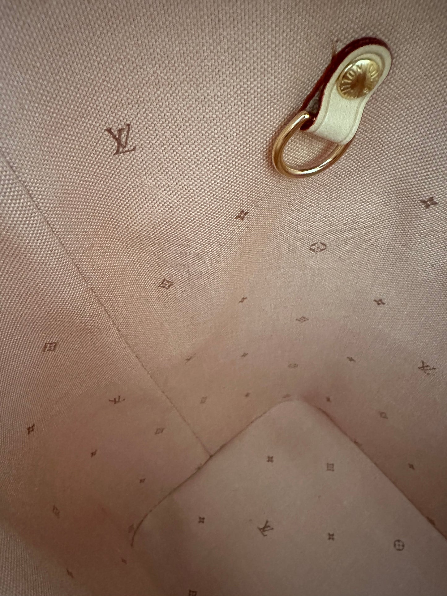 Louis Vuitton Neverfull Tote Fall for You Monogram Canvas MM Beige Clair