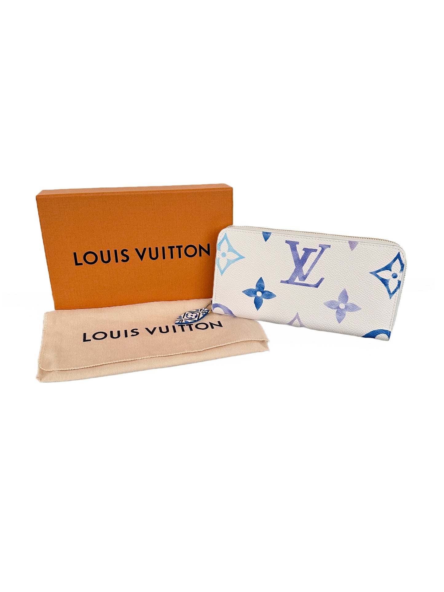 Louis Vuitton Zippy Wallet By The Pool Blue