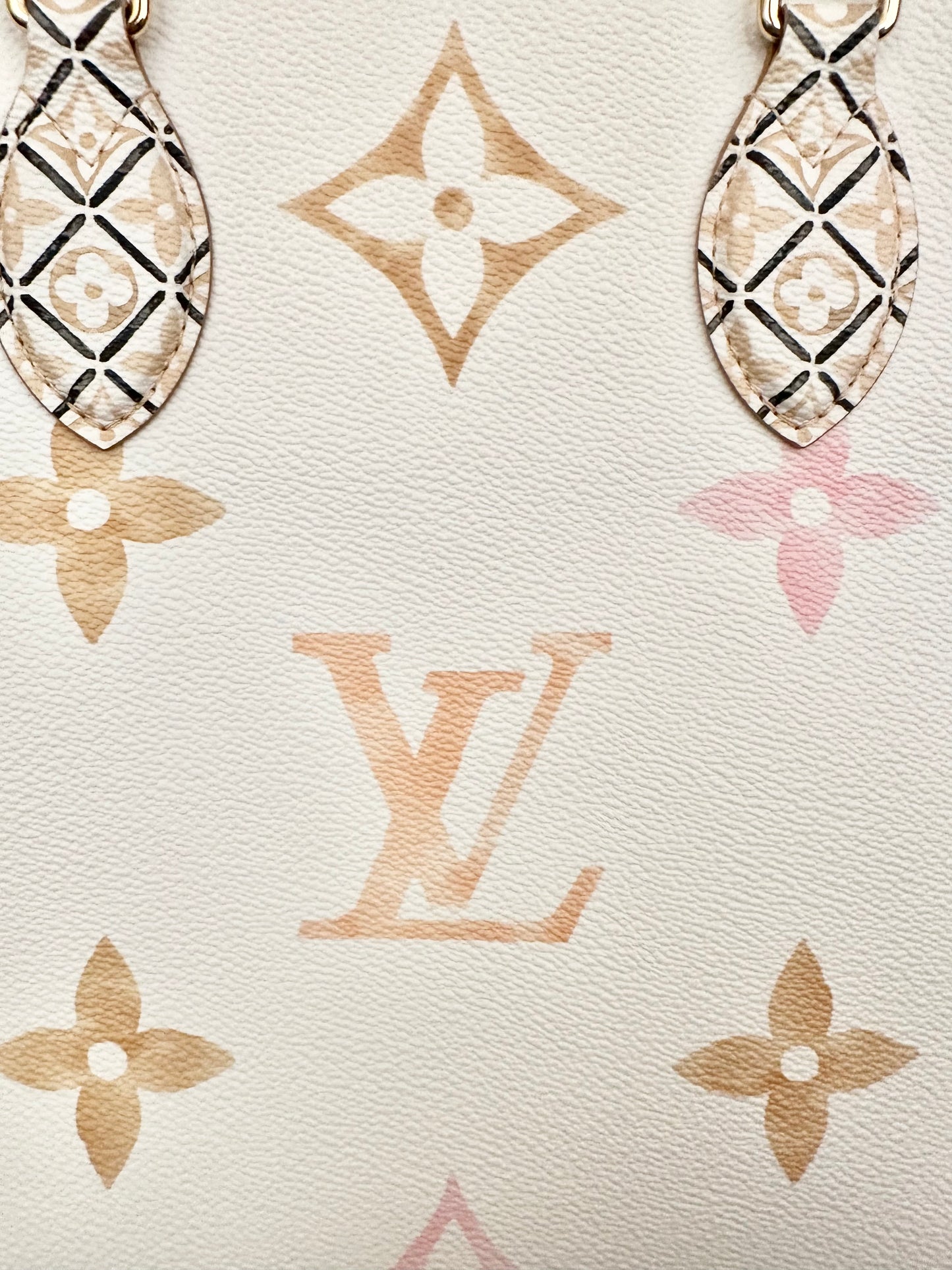 Louis Vuitton By the Pool OnTheGo MM Beige Monogram Giant Watercolor