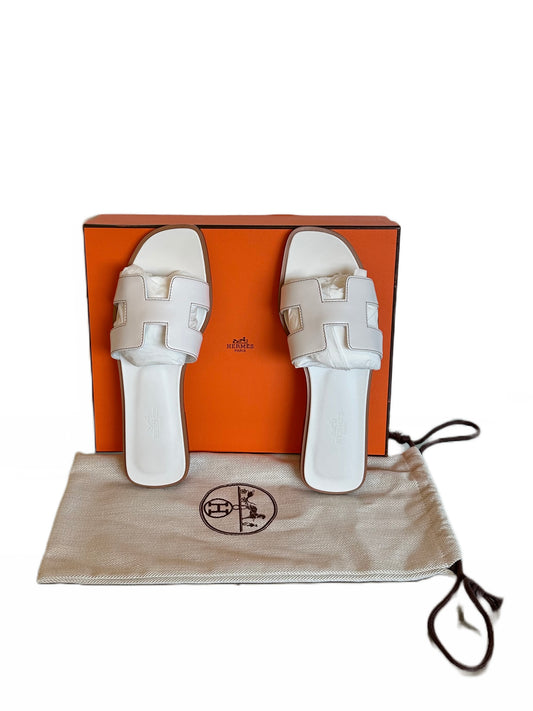 Hermes Box Calfskin Oran Sandals 37.5 White Blanc