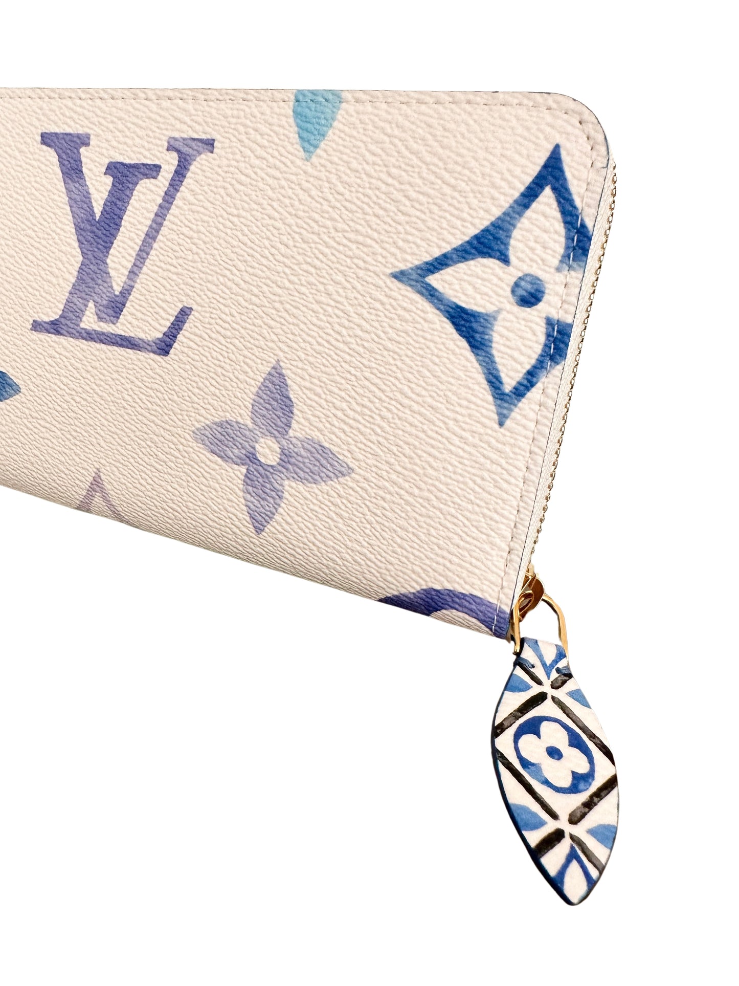 Louis Vuitton Zippy Wallet By The Pool Blue