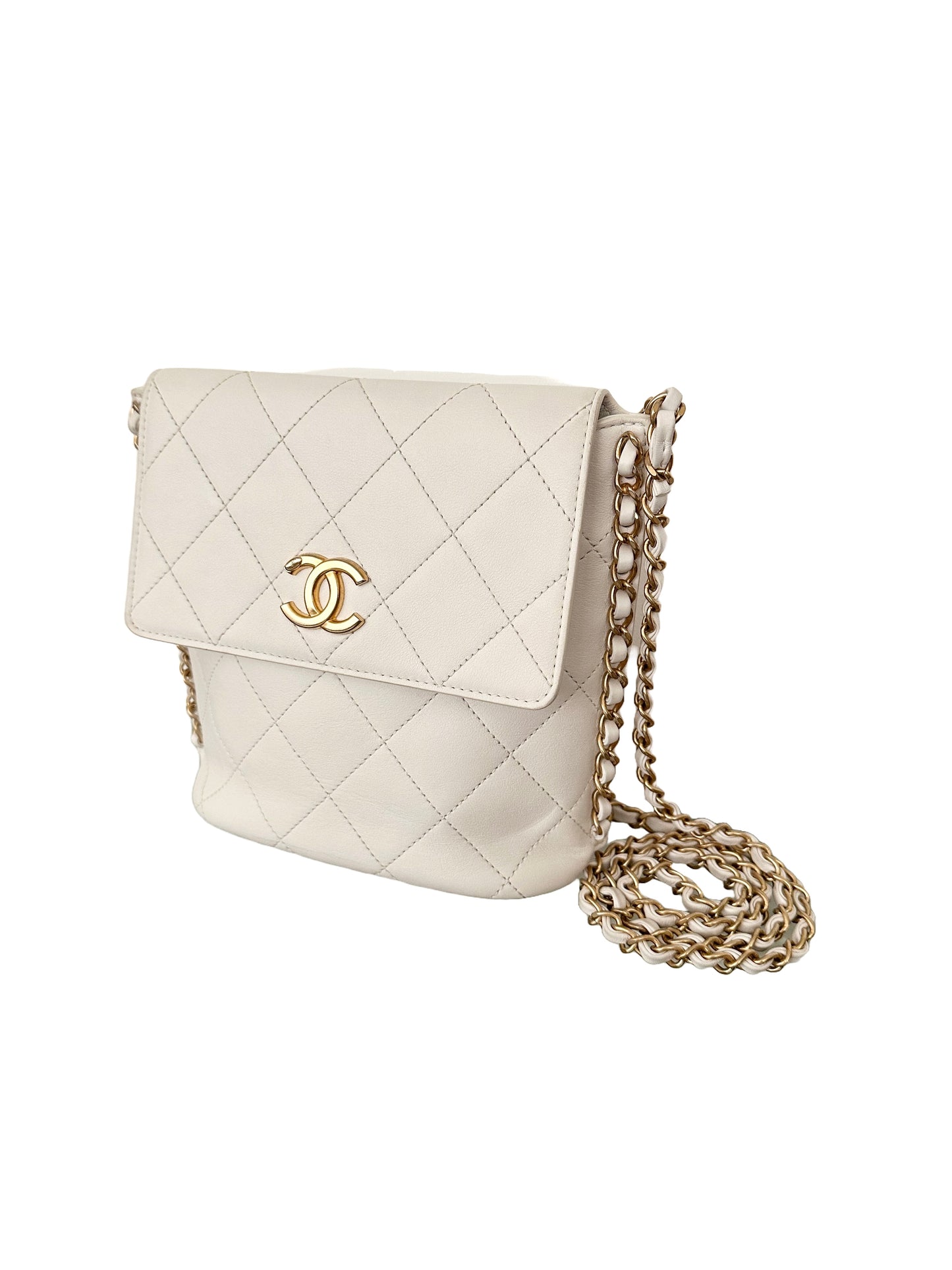 Chanel Quilted Calfskin Chain Flap Hobo Small Ivory White Gold