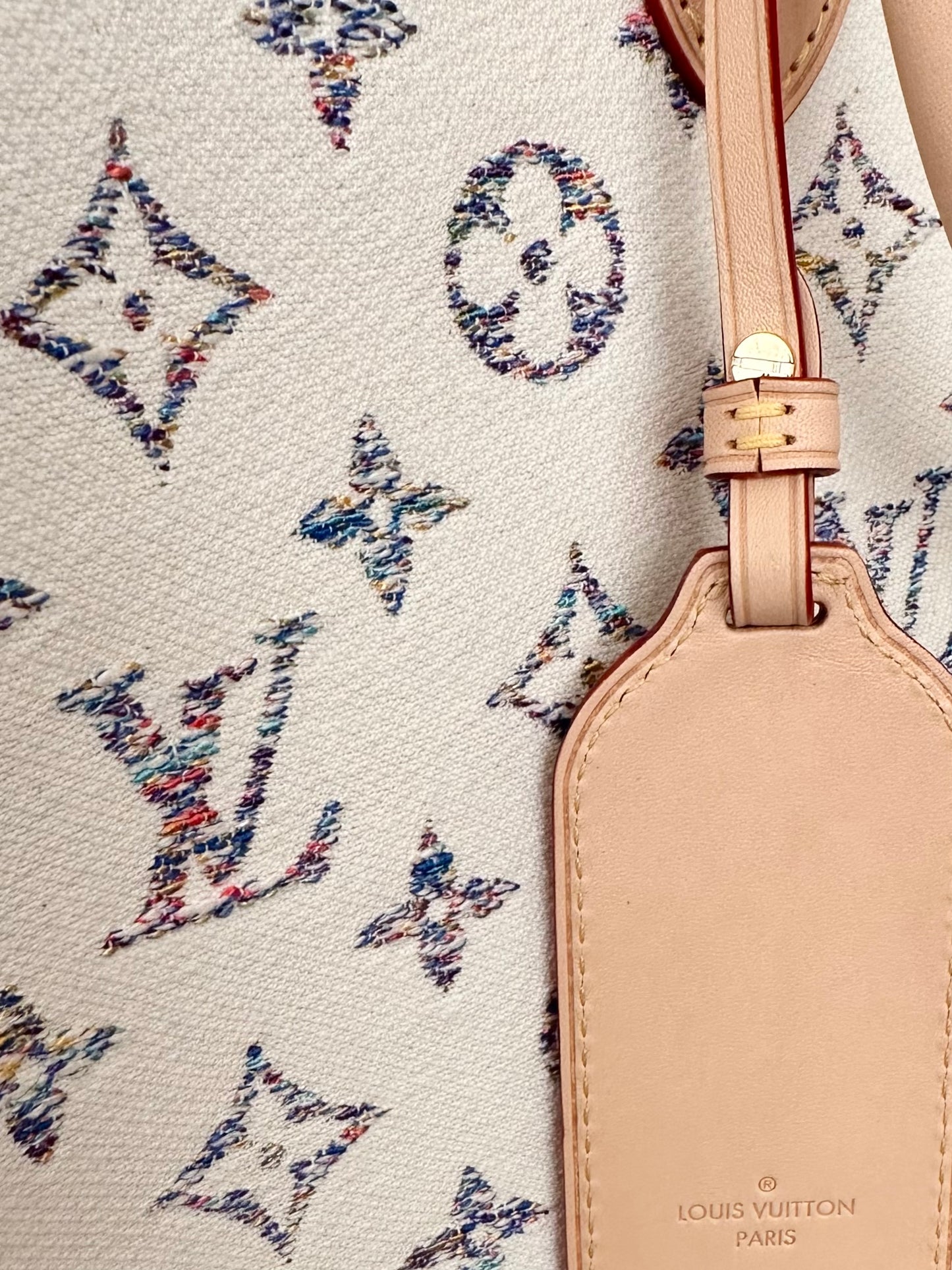 Louis Vuitton OnTheGo MM Cream Multicolor Rainbow Nautical