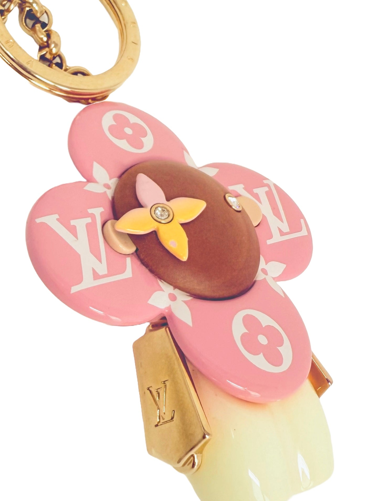 Louis Vuitton Vivienne By the Pool Monogram Giant Escale Ombre Pastel Pink Yellow Charm And Key Holder