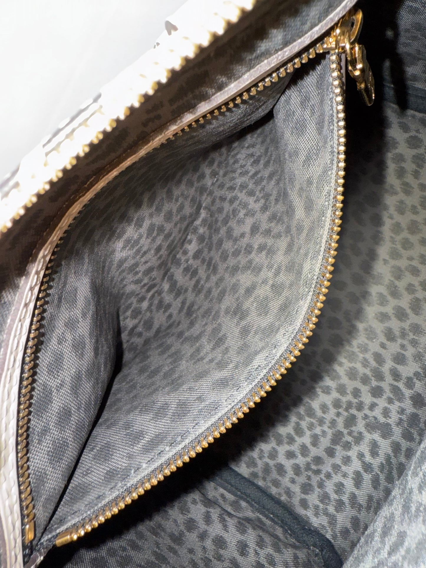 Louis Vuitton Wild at Heart Speedy Bandouliere 25 Monogram Giant Caramel Cream