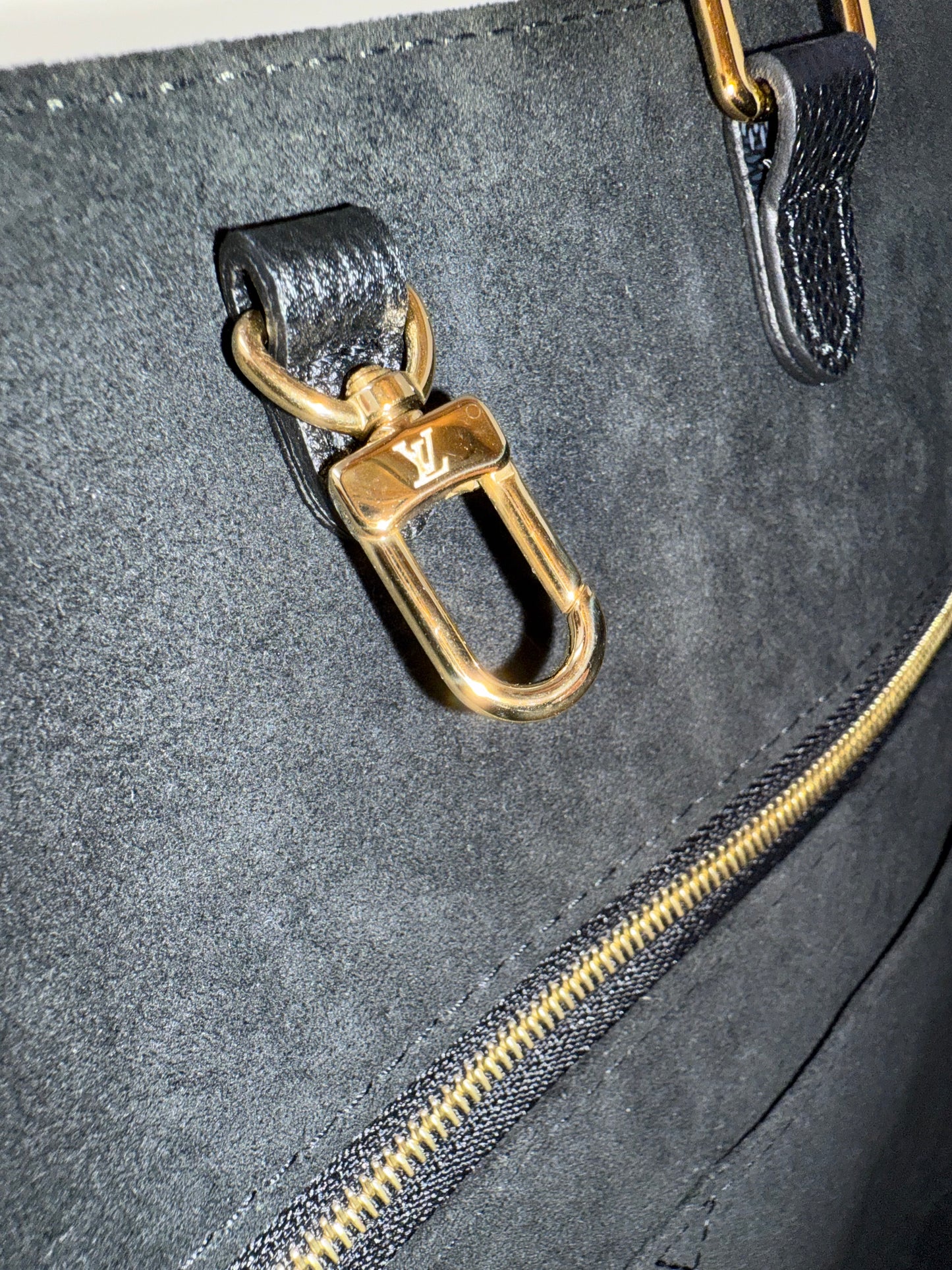 Louis Vuitton Yayoi Kusama OnTheGo MM Empreinte Black Flowers Butterflies