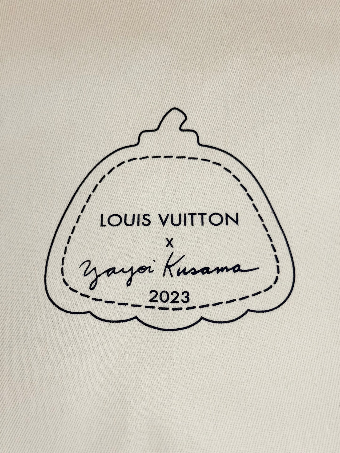 Louis Vuitton Yayoi Kusama OnTheGo MM Empreinte Black Flowers Butterflies