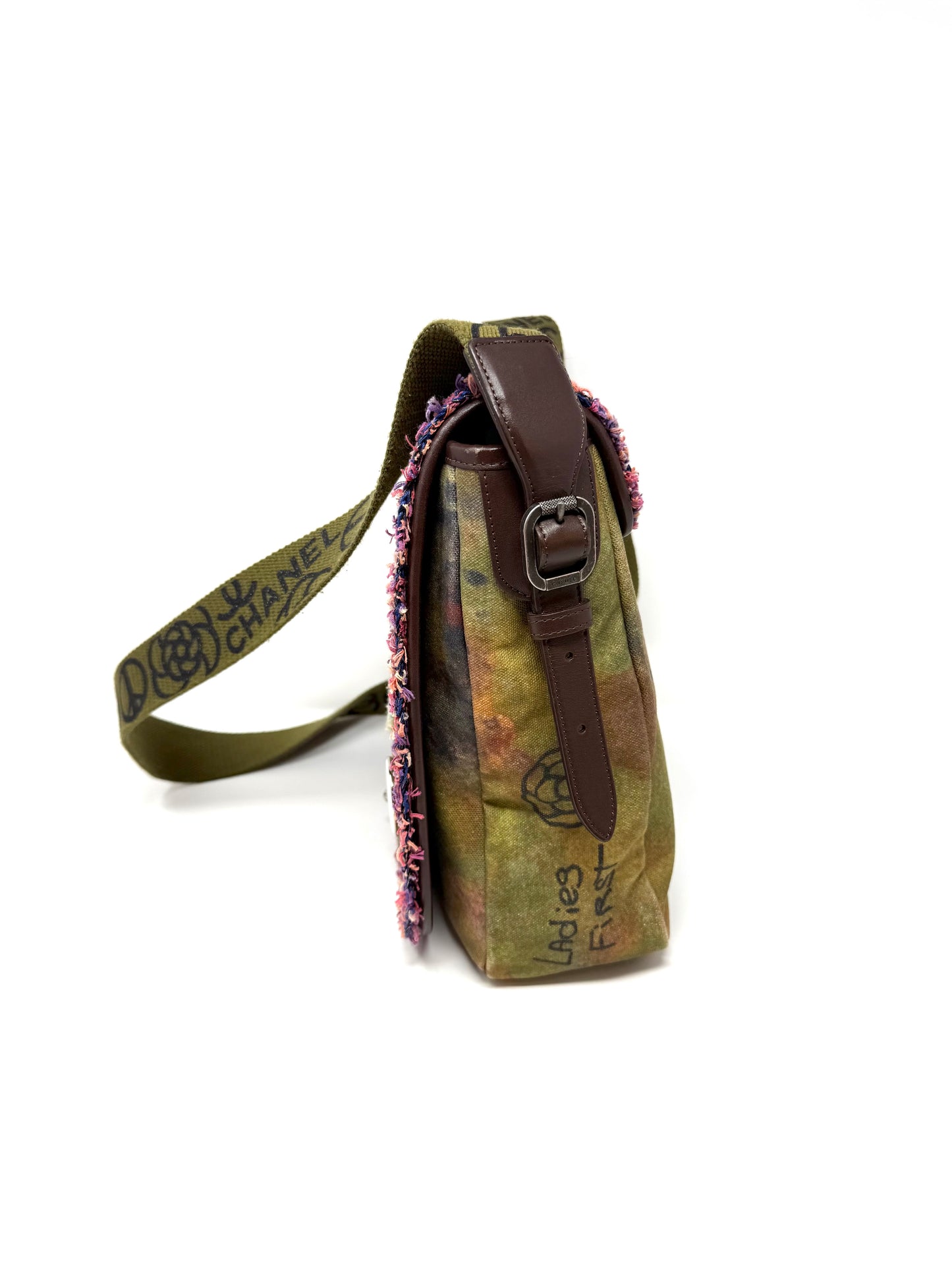 CHANEL Graffiti On The Pavements Khaki Multicolor Messenger Bag Runway
