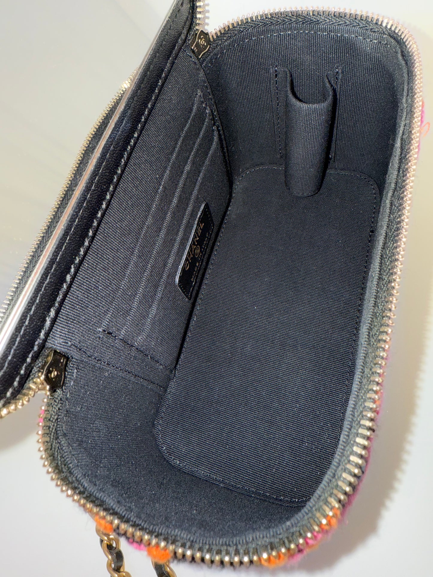 CHANEL Diamond Threaded Tweed CC Pearl Crush Vanity Chain Rainbow Multicolor