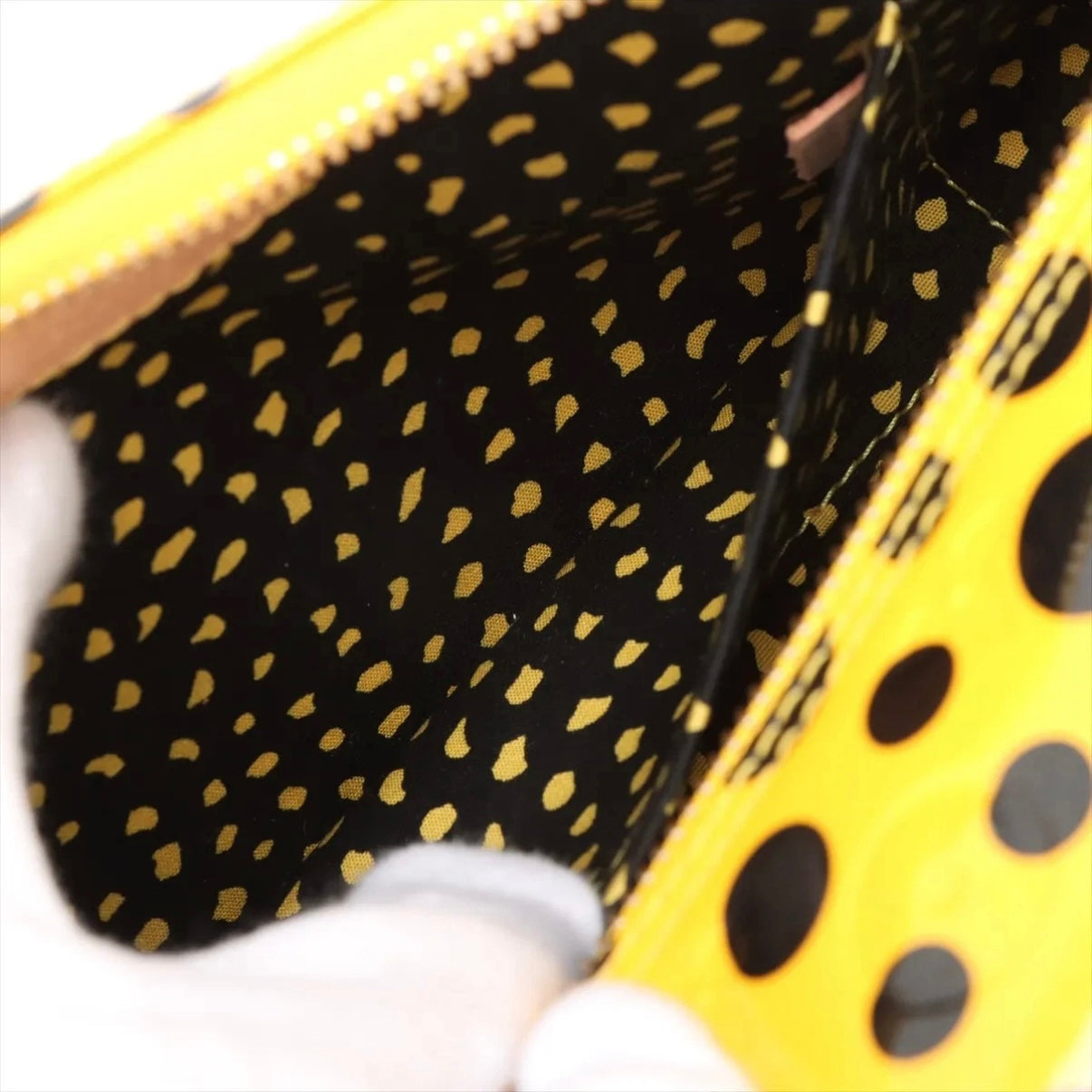 Louis Vuitton Yayoi Kusama Papillon Multicolor Infinity Dots Yellow