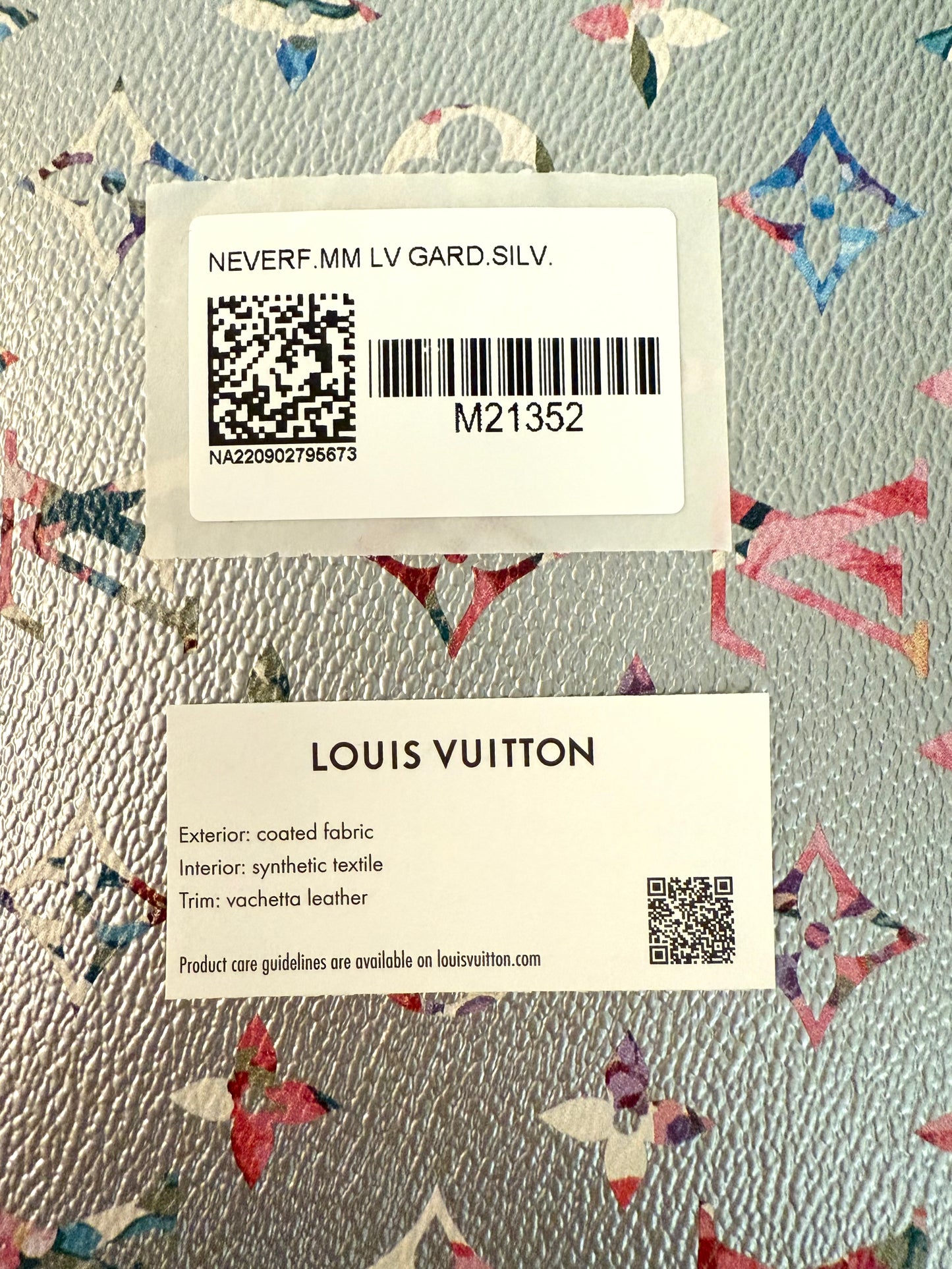 Louis Vuitton Garden Metallic Neverfull Pochette Pouch Multicolor Monogram