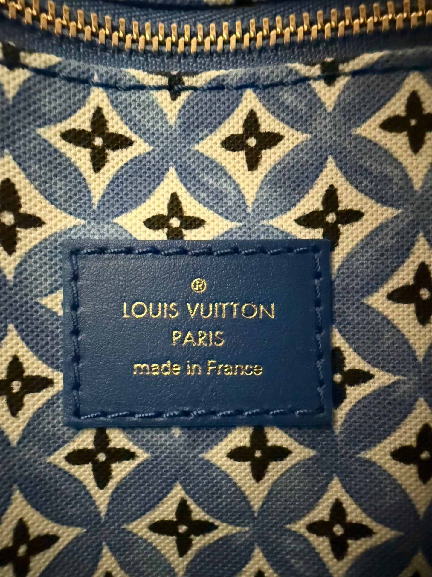 Louis Vuitton By The Pool Keepall Bandouliere 50 Watercolor Blue