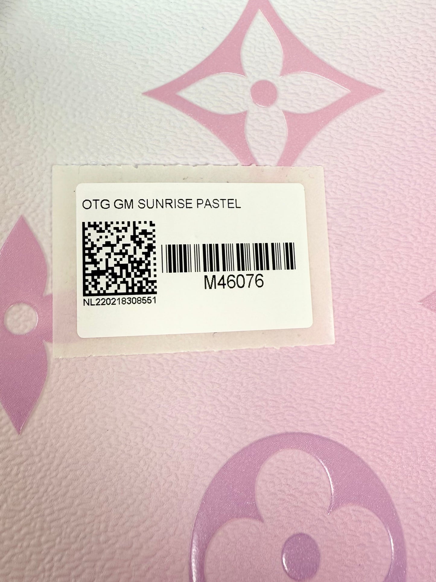 Louis Vuitton Monogram Giant Spring In The City OnTheGo GM Sunrise Pastel