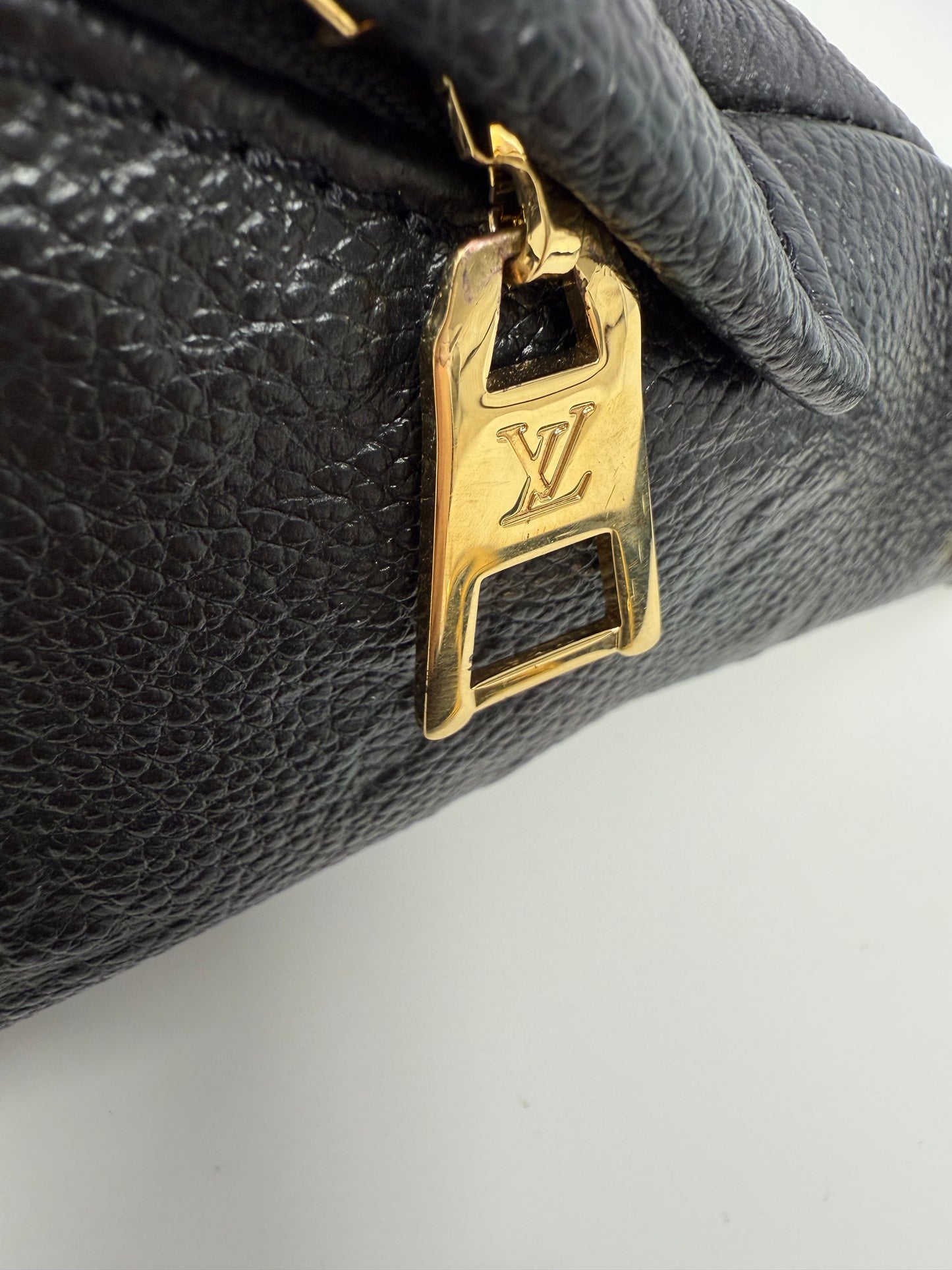 Louis Vuitton Empreinte BumBag Monogram Waist Crossbody Belt Bag Noir Black