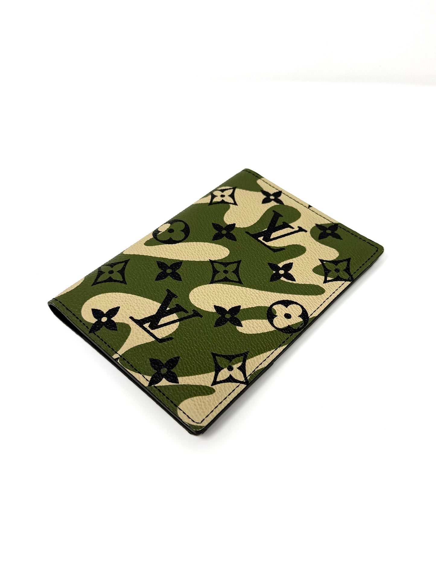 Louis Vuitton Takashi Murakami Monogramouflage Passport Holder