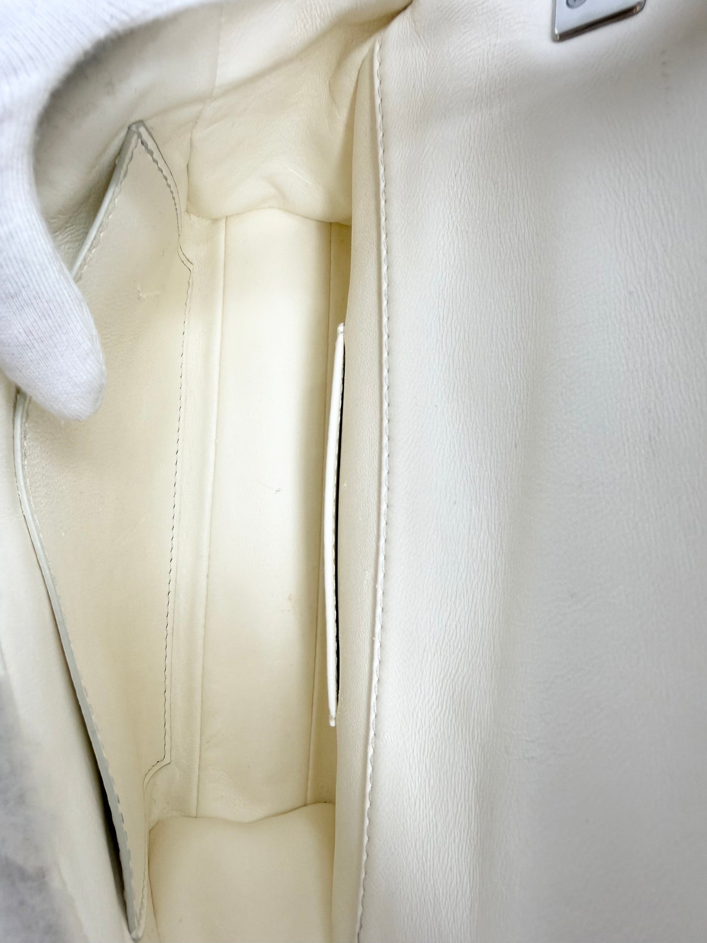 Louis Vuitton Malletage GO-14 MM Shearling Fur Twist White Silver