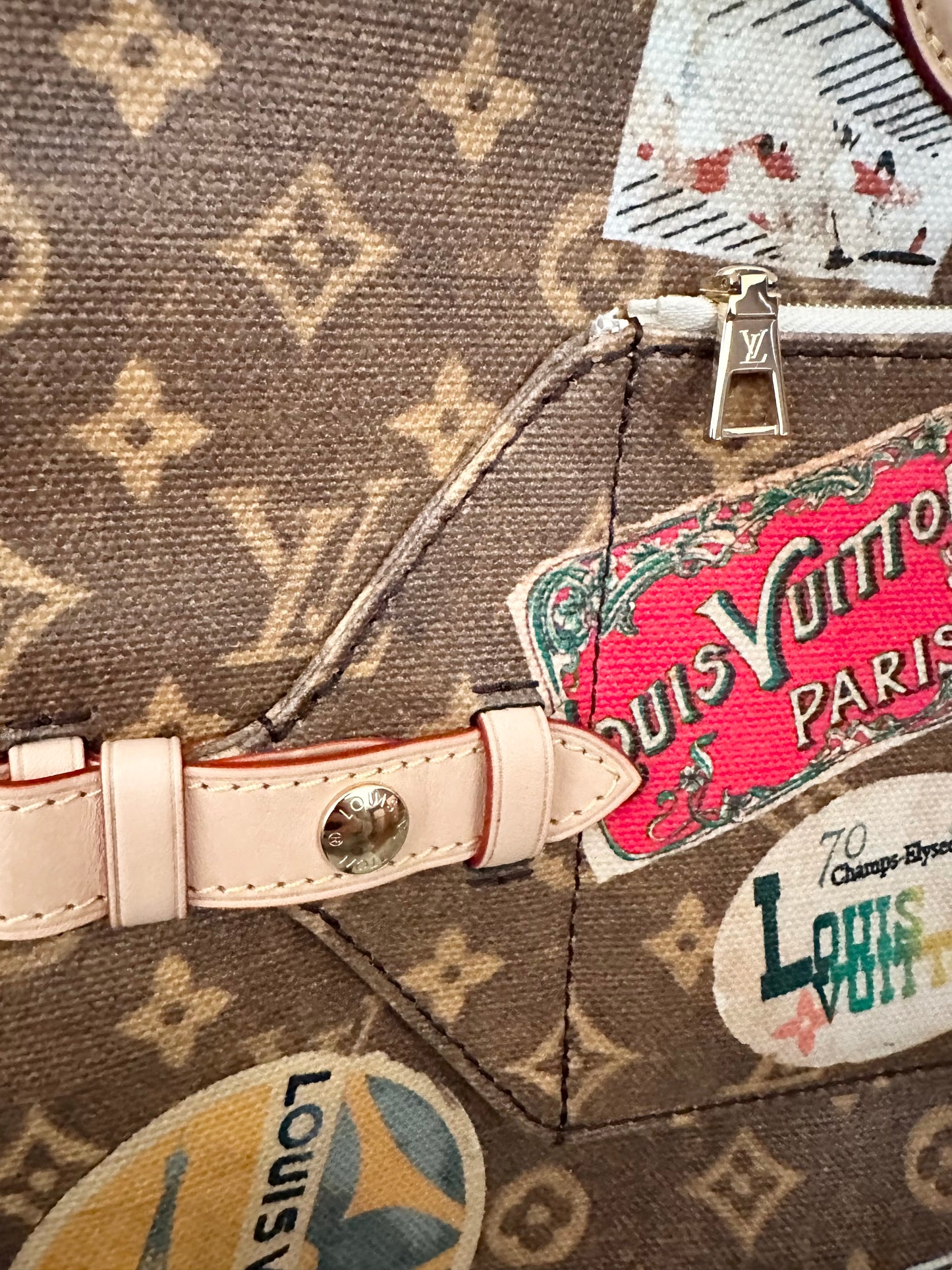 Louis Vuitton OnTheGo Voyage Flight Mode