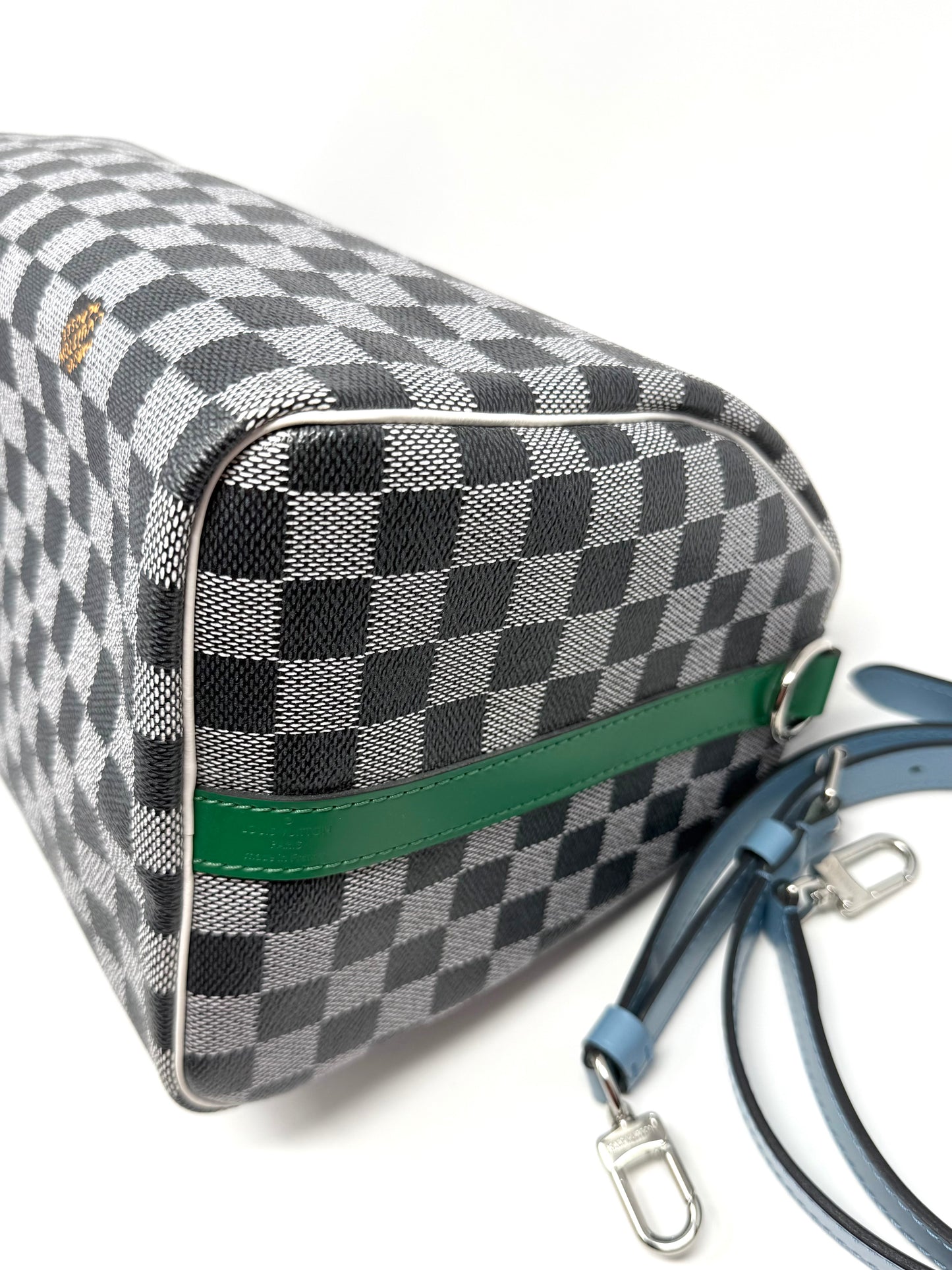 Louis Vuitton Damier Noir Speedy Bandouliere 30 Nicolas Ghesquiere