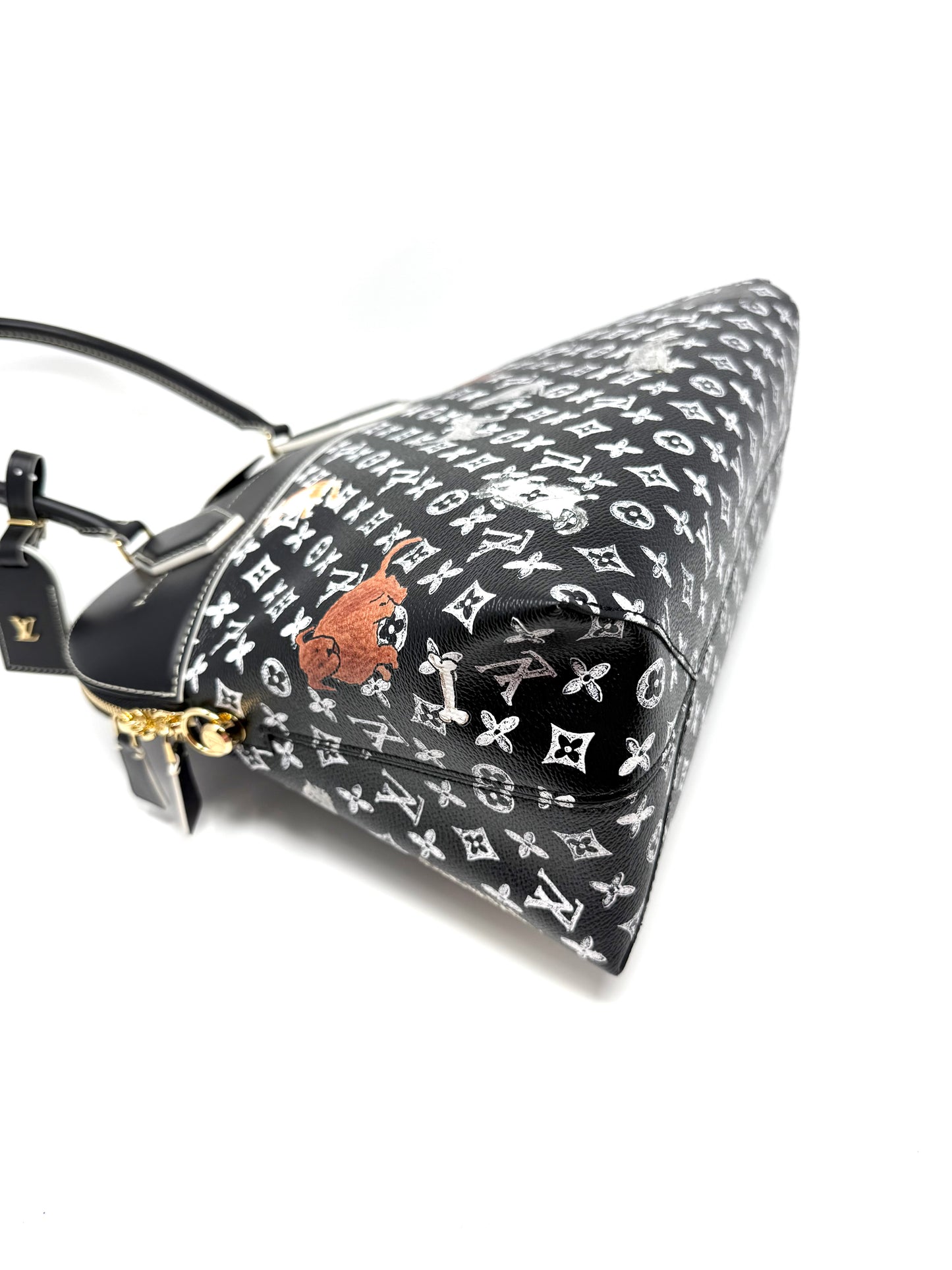 Louis Vuitton Grace Coddington Catogram Alma Souple Black