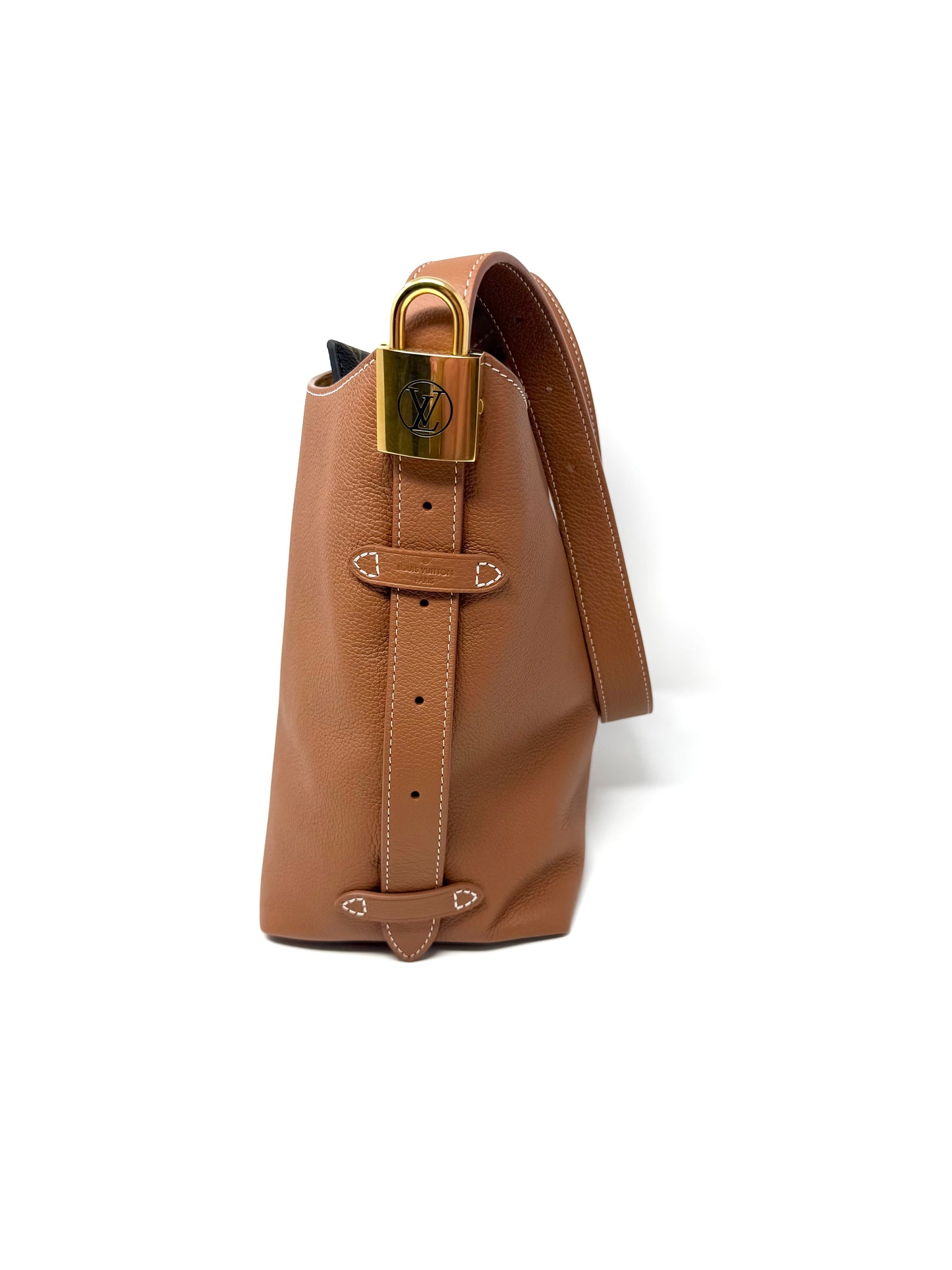 Louis Vuitton Low Key Hobo PM Cognac