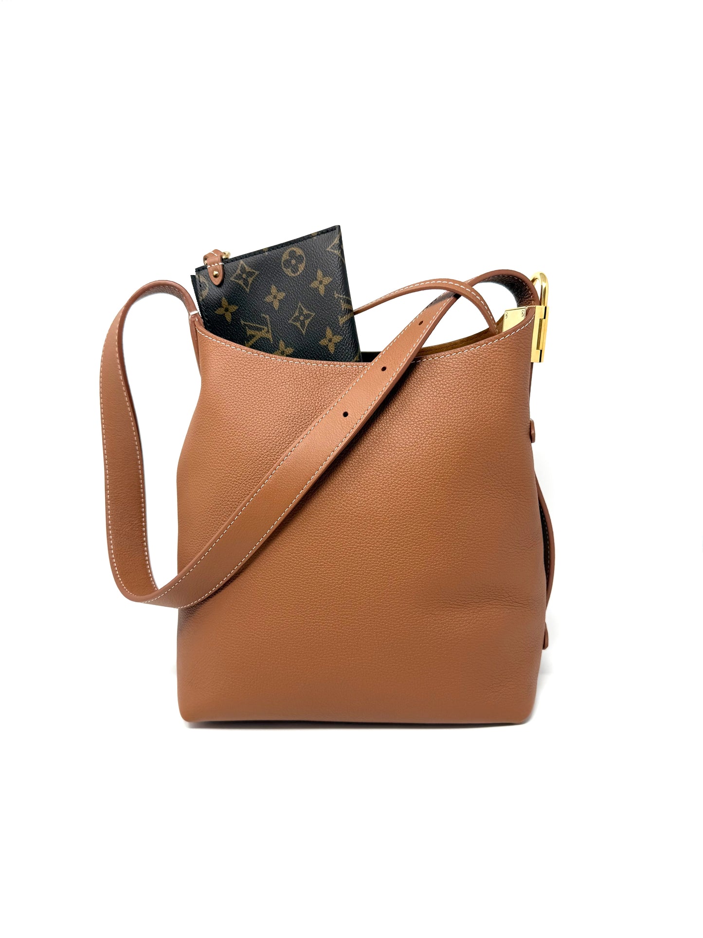 Louis Vuitton Low Key Hobo PM Cognac