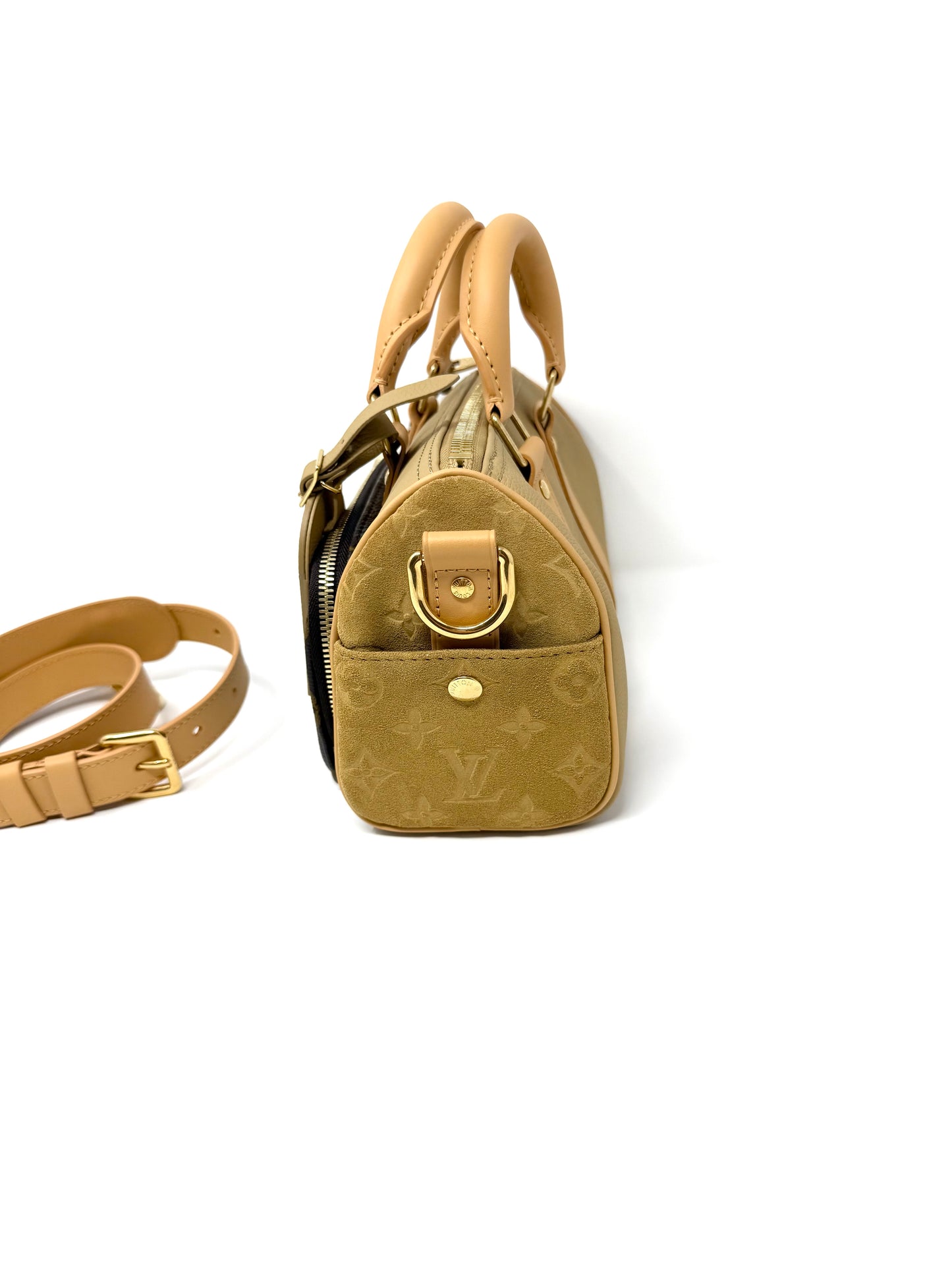 Louis Vuitton Keepall Cargo Bandouliere 25 Beige Khaki Monogam