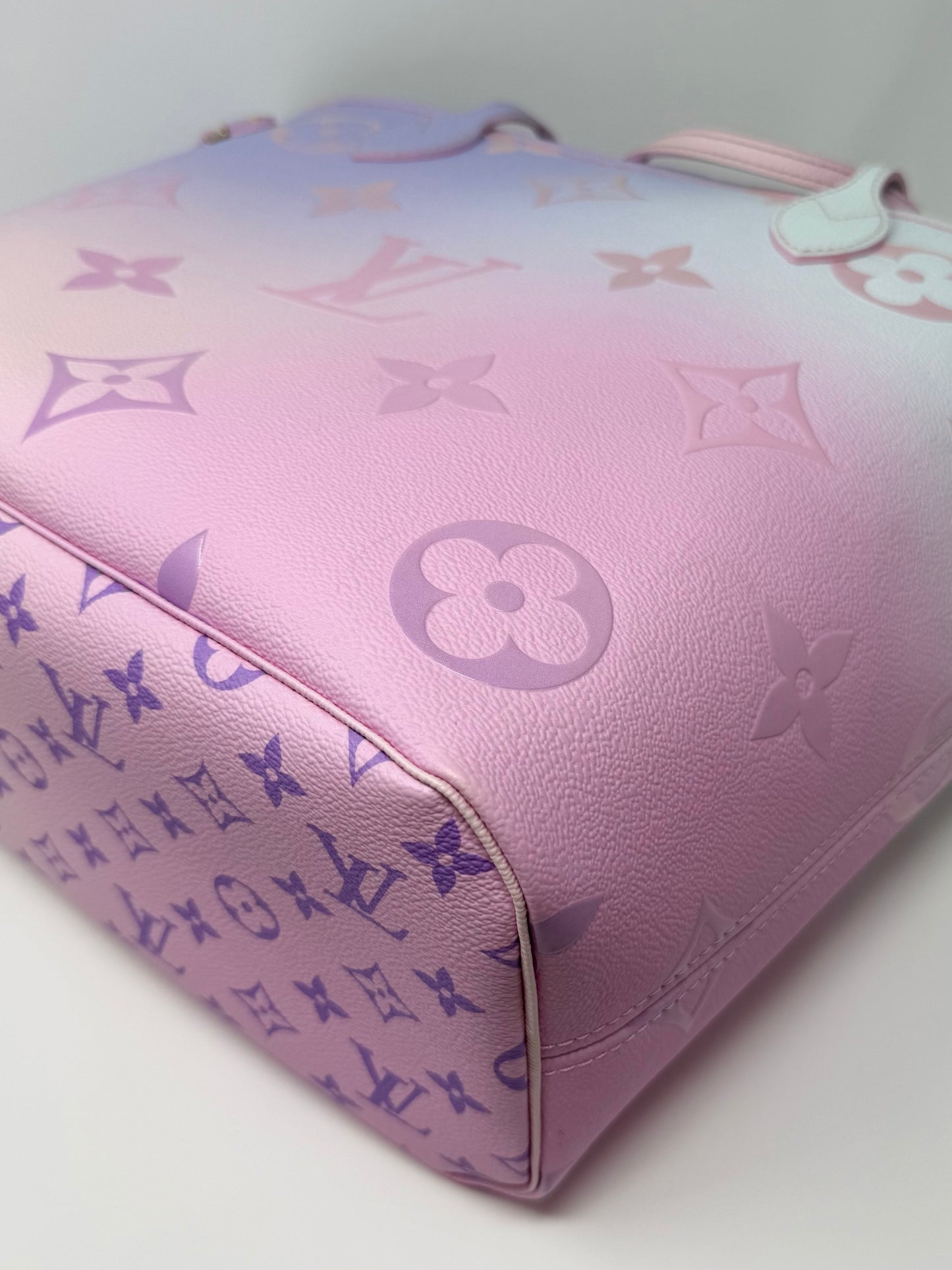 Louis Vuitton Sunrise Pastel Spring in the City Giant Monogram Neverfull MM