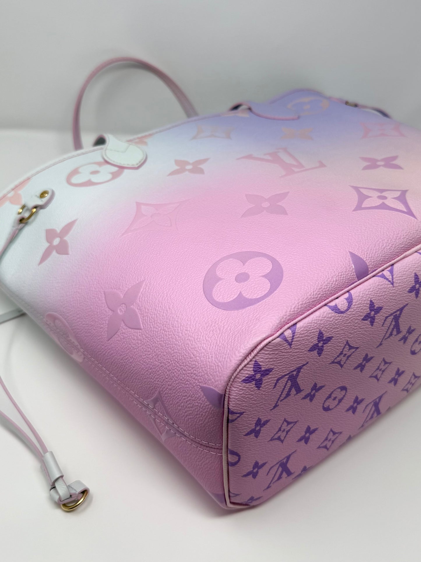 Louis Vuitton Sunrise Pastel Spring in the City Giant Monogram Neverfull MM