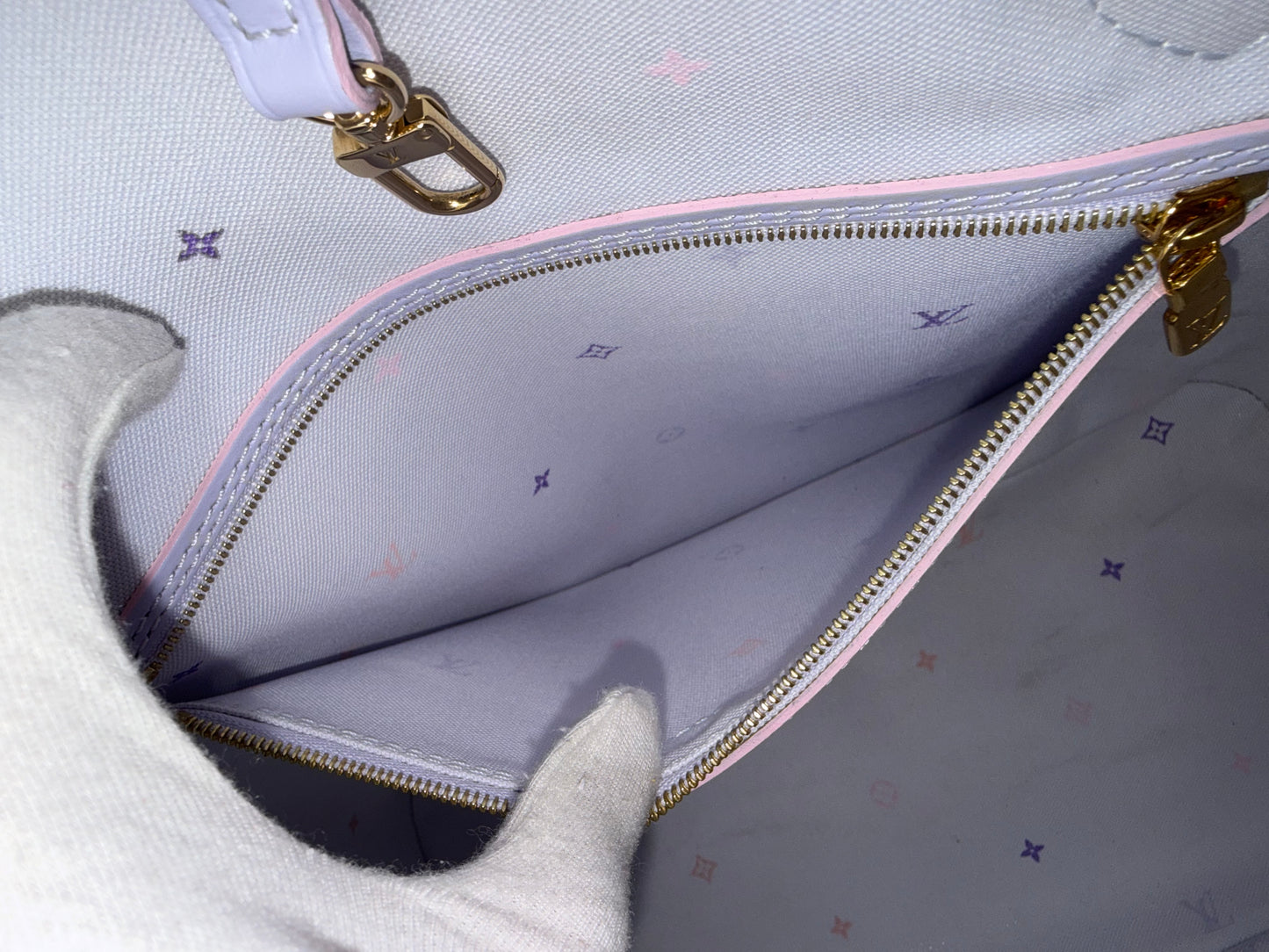 Louis Vuitton Sunrise Pastel Spring in the City Giant Monogram Neverfull MM