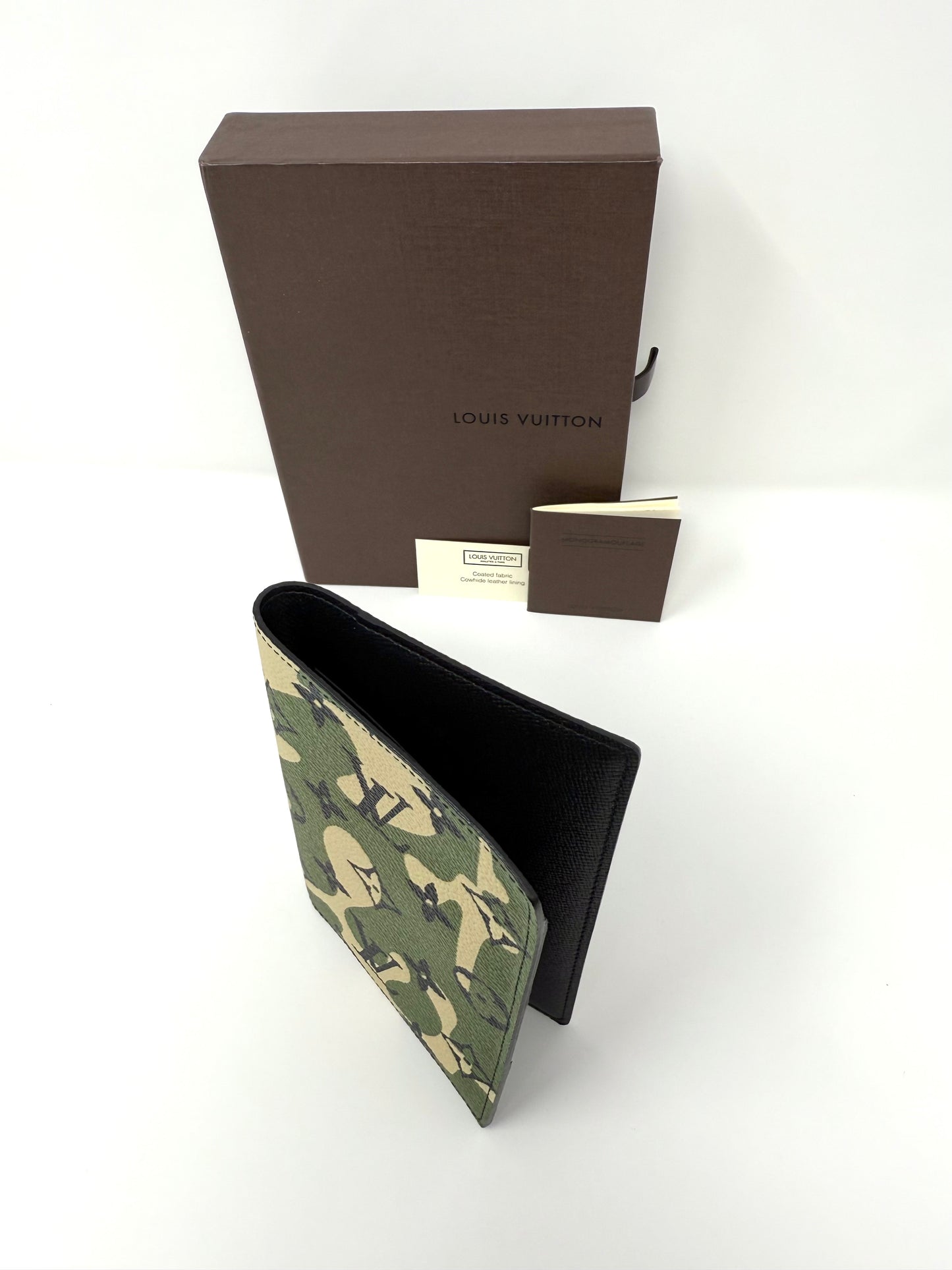 Louis Vuitton Takashi Murakami Monogramouflage Passport Holder