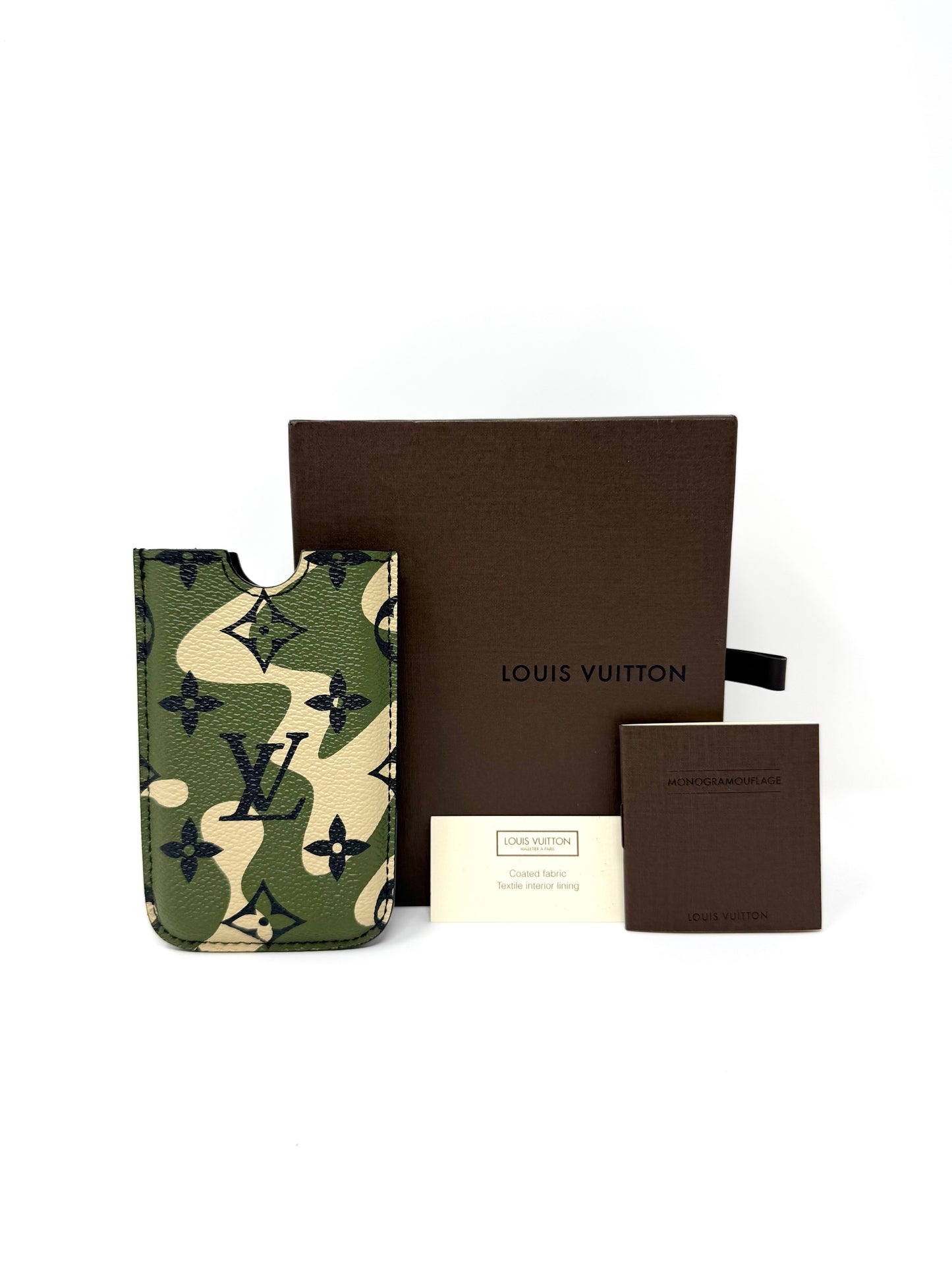 Louis Vuitton Takashi Murakami Monogramouflage Multifunctional iPod Case Card Holder