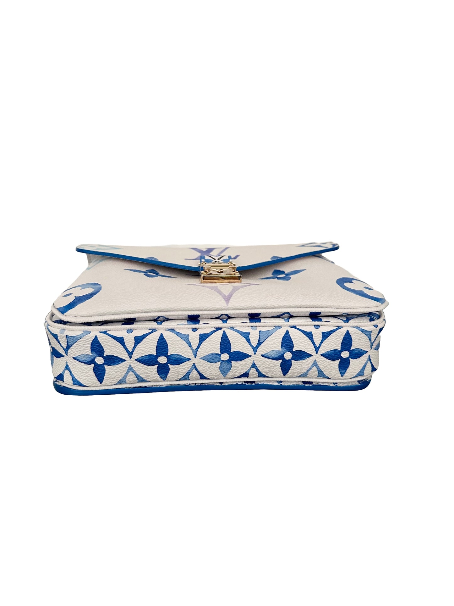 Louis Vuitton By The Pool Pochette Metis MM Blue