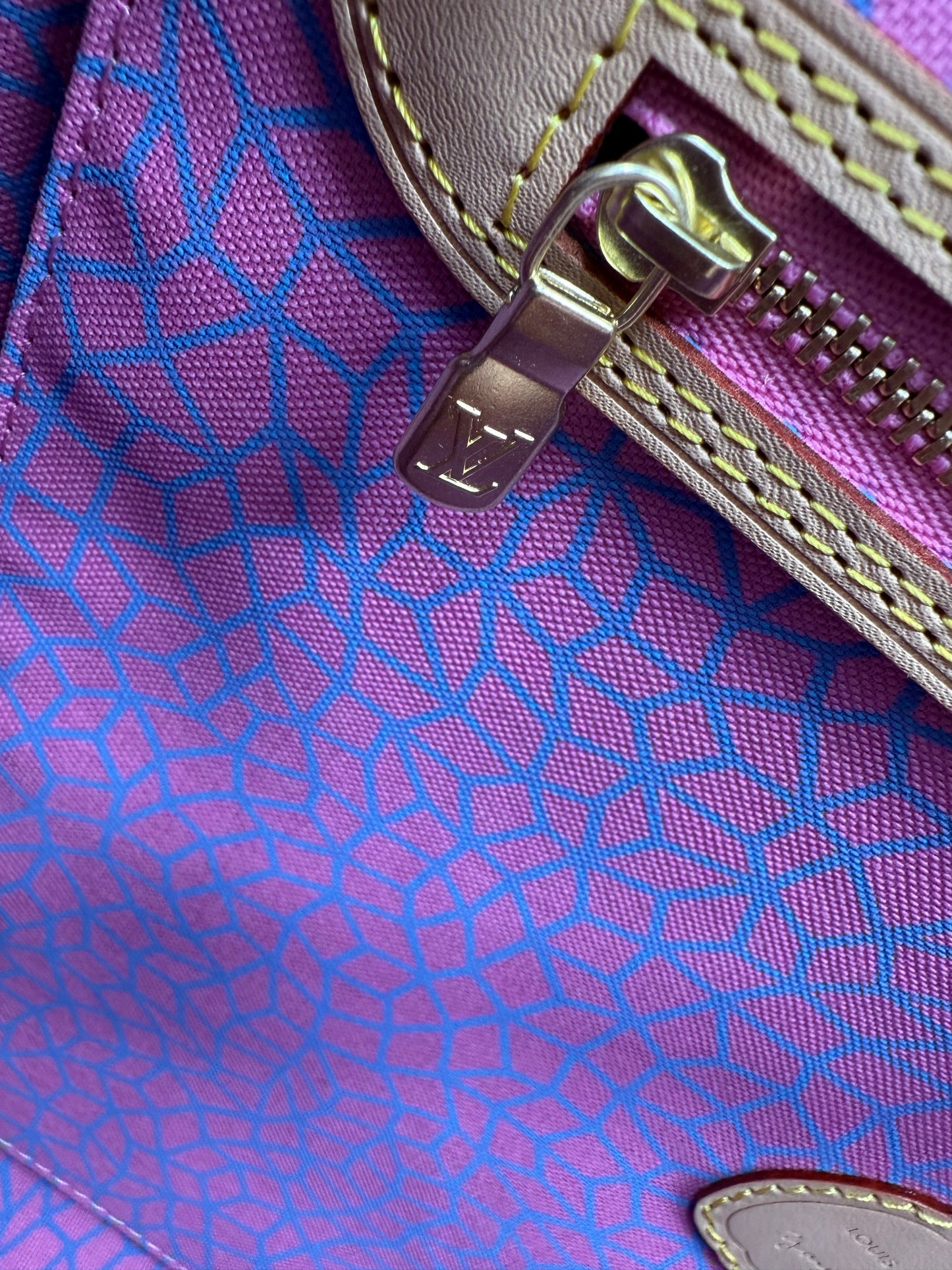 Louis Vuitton Yayoi Kusama Neverfull MM Multicolor Pumpkin Dots LV x YK