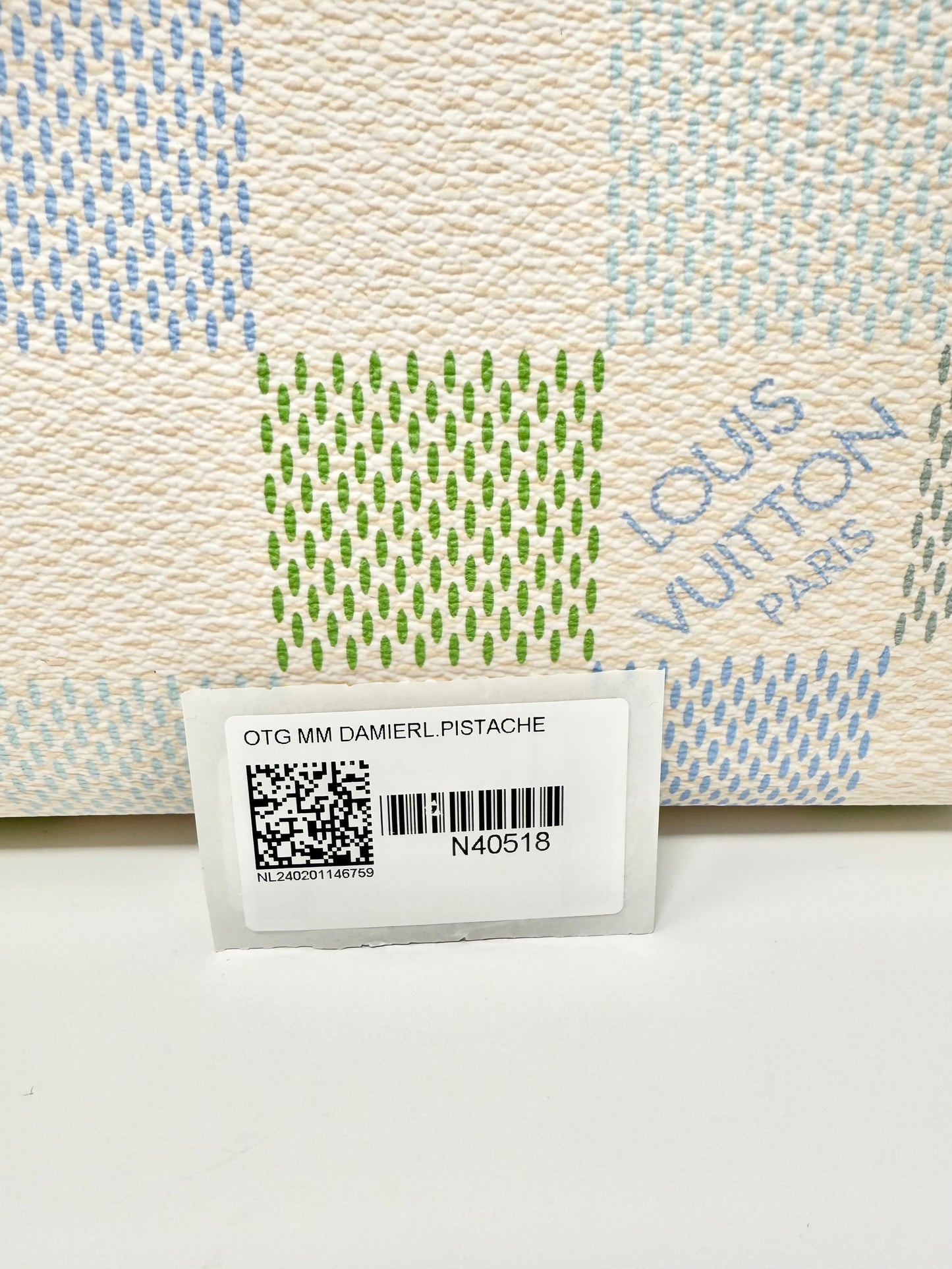 Louis Vuitton OnTheGo MM Damierlicious Damier Pistache Multicolor Blue Green