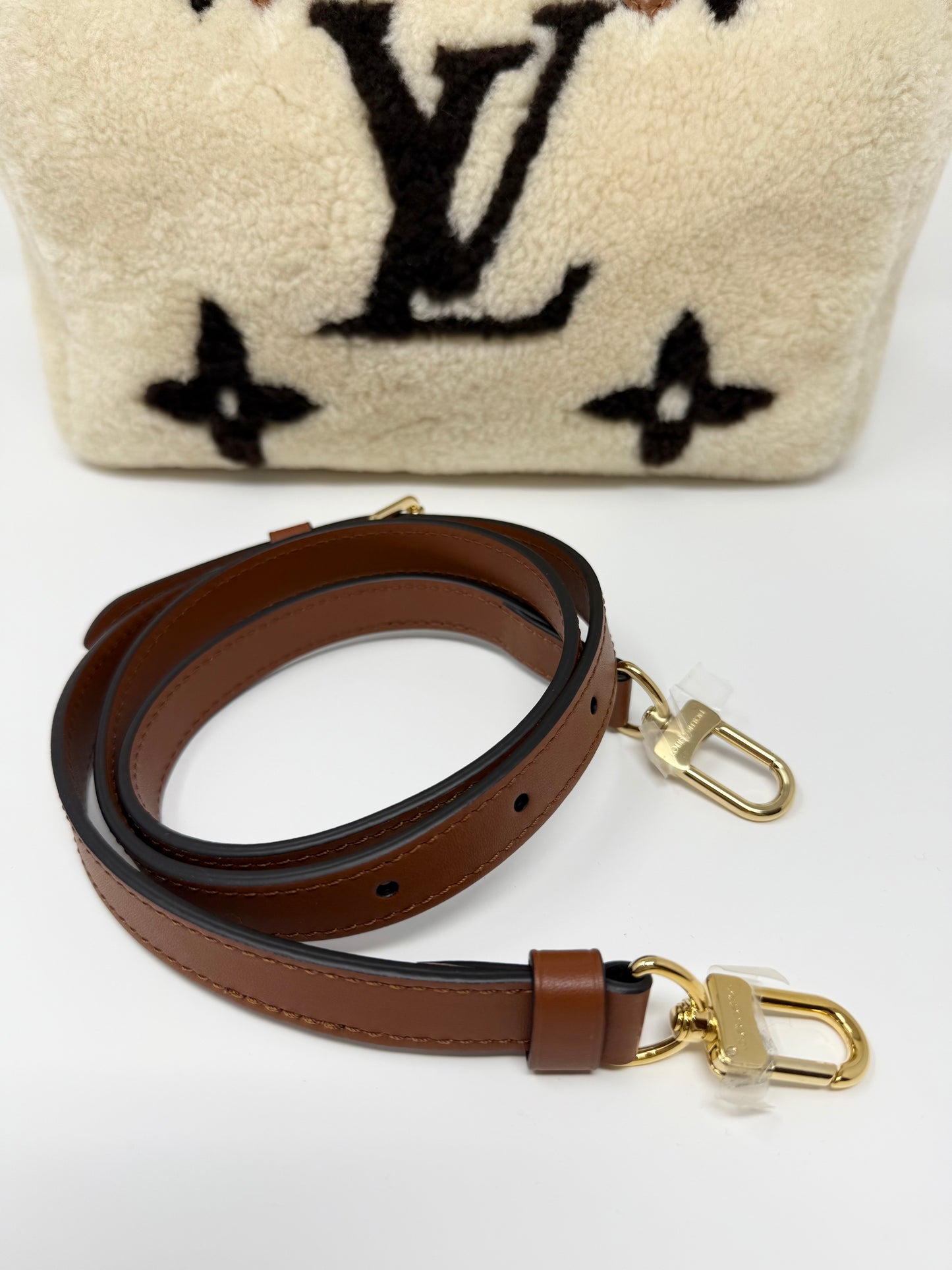Louis Vuitton Speedy 25 Teddy Fleece Shearling Monogram Giant Cream Brown