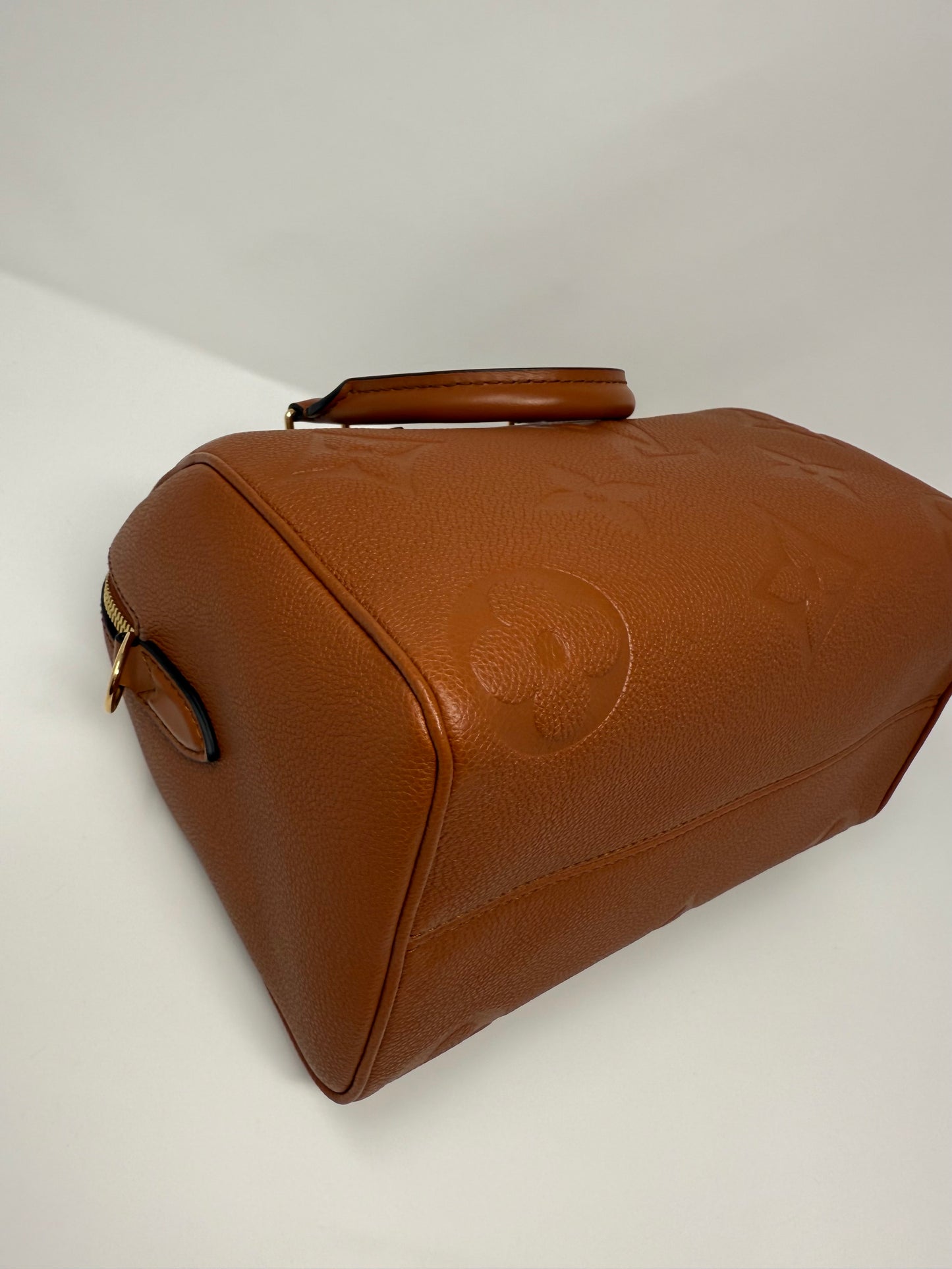 Louis Vuitton Speedy 25 Bandoliere Cognac Brown Handbag Giant Monogram
